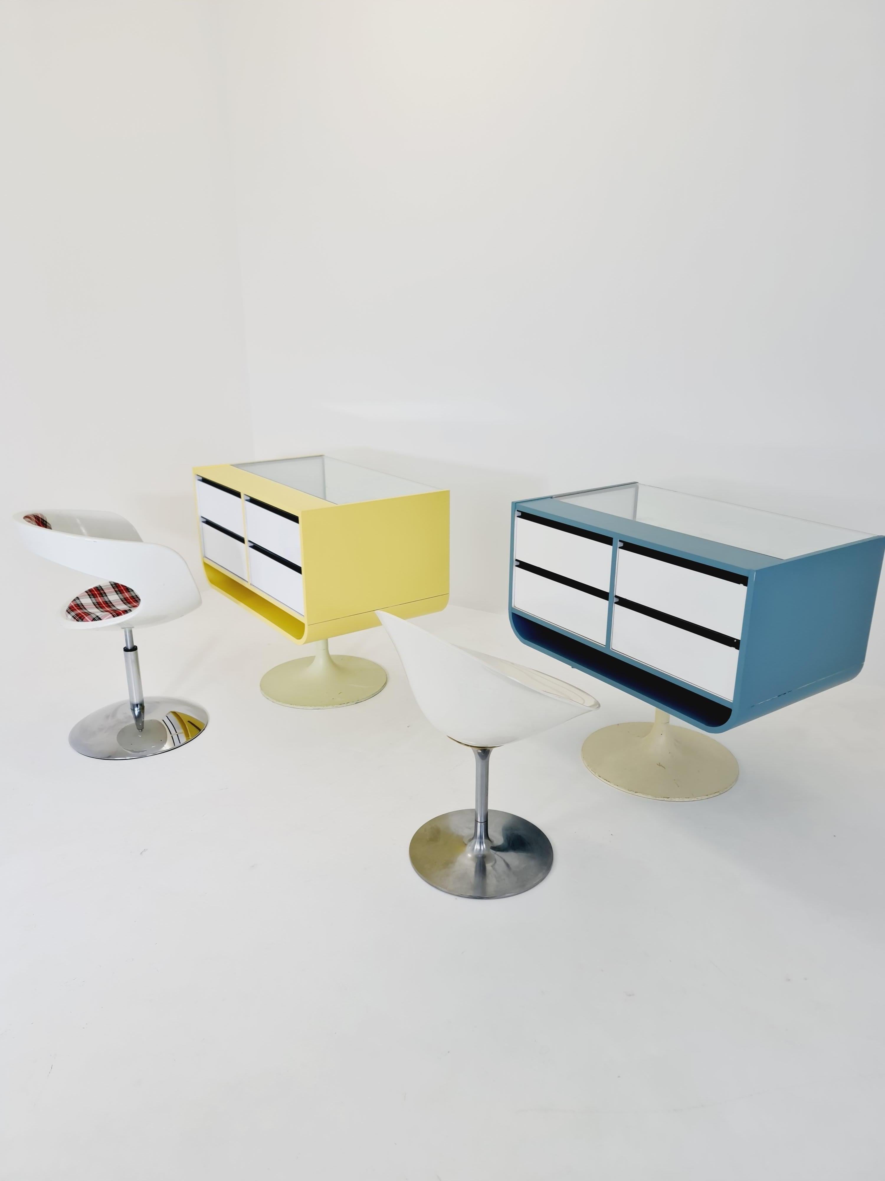 Set of Tow Space Age Midcentury Tulip Show Case Drawers with Glass Front, 1970s For Sale 11