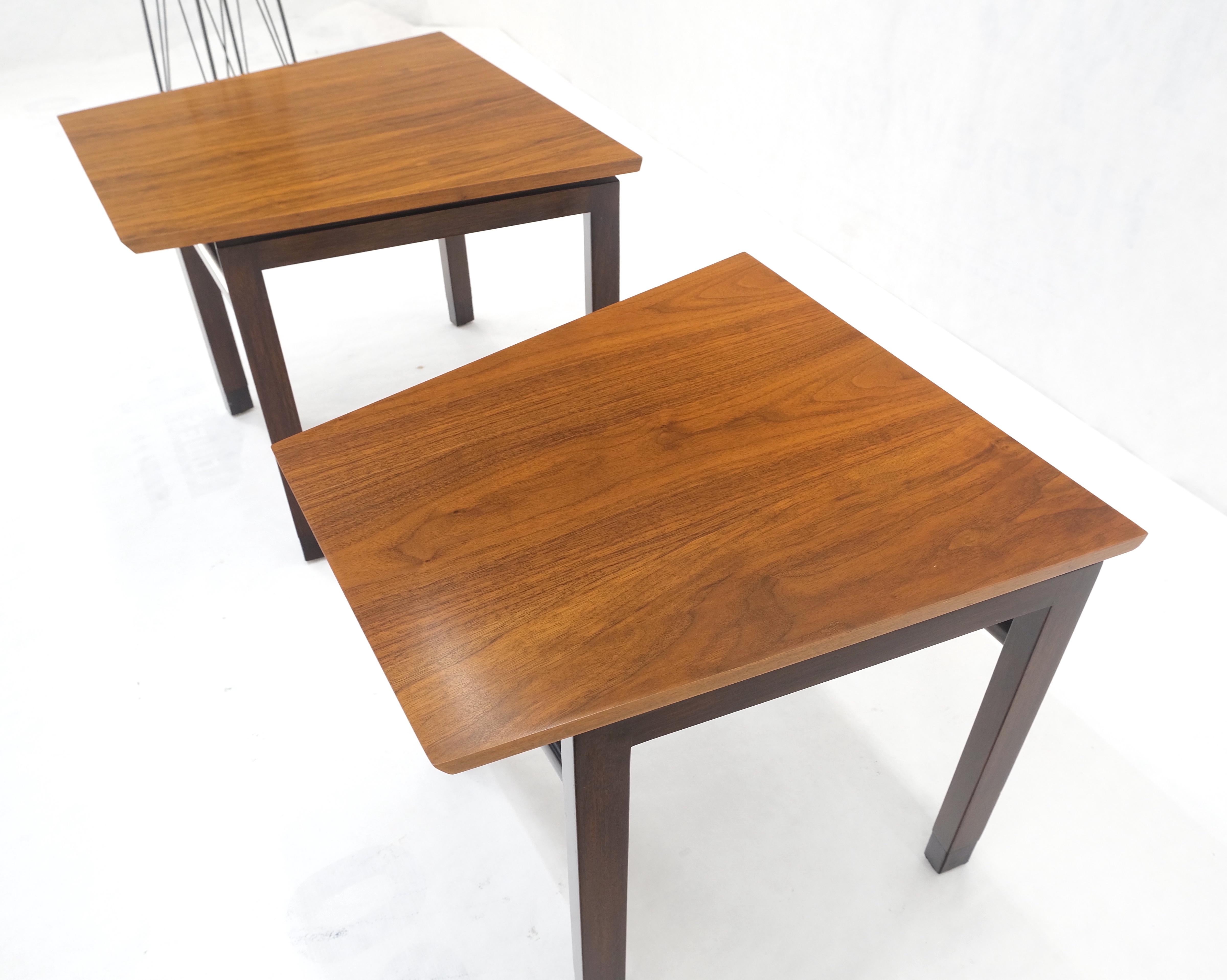 20th Century Set of Trapezoid Walnut Mid Century Modern Nesting Stacking End Side Tables MINT For Sale