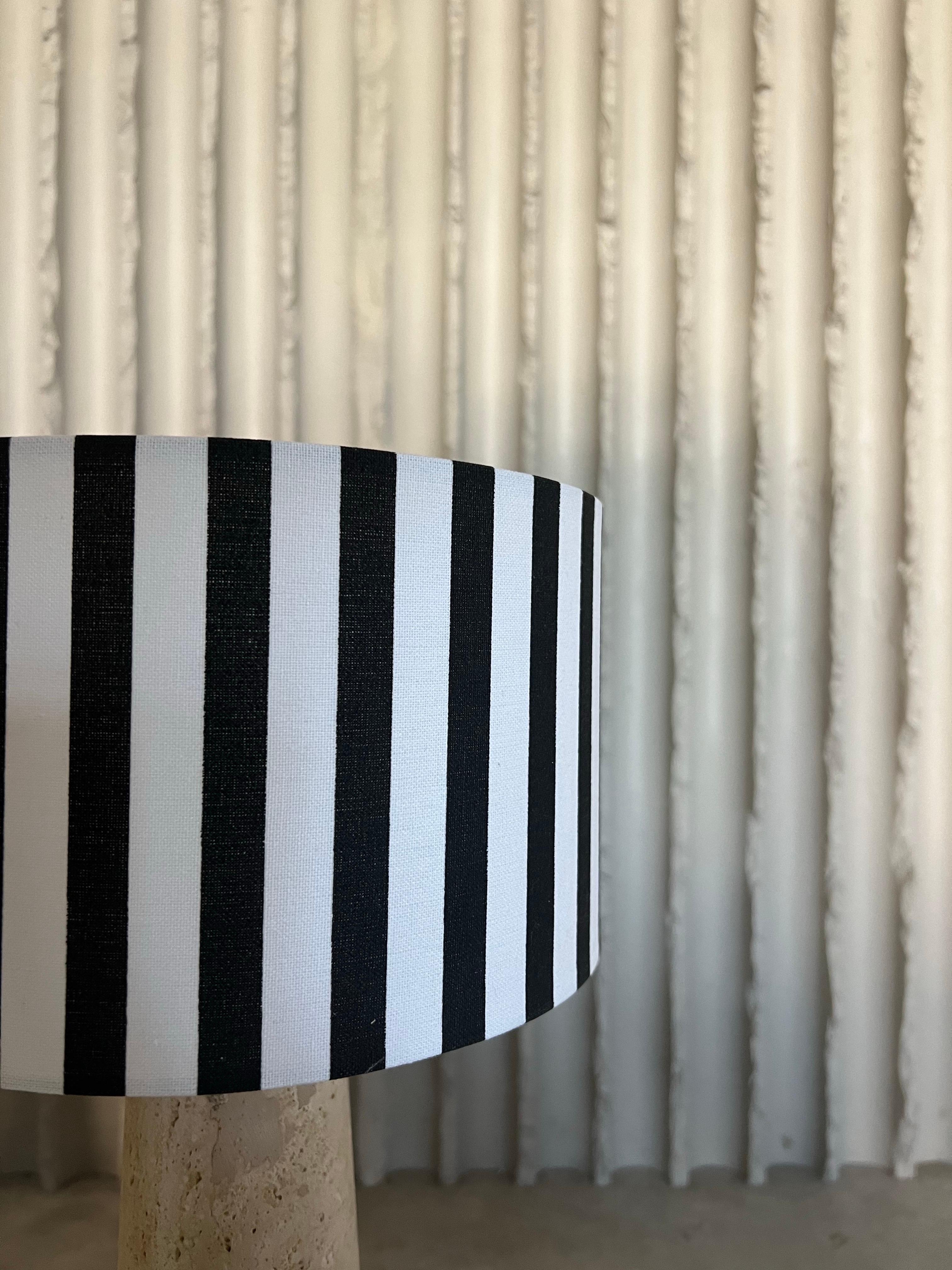 Ensemble de lampes de table en travertin Bon état - En vente à HAARLEM, NL