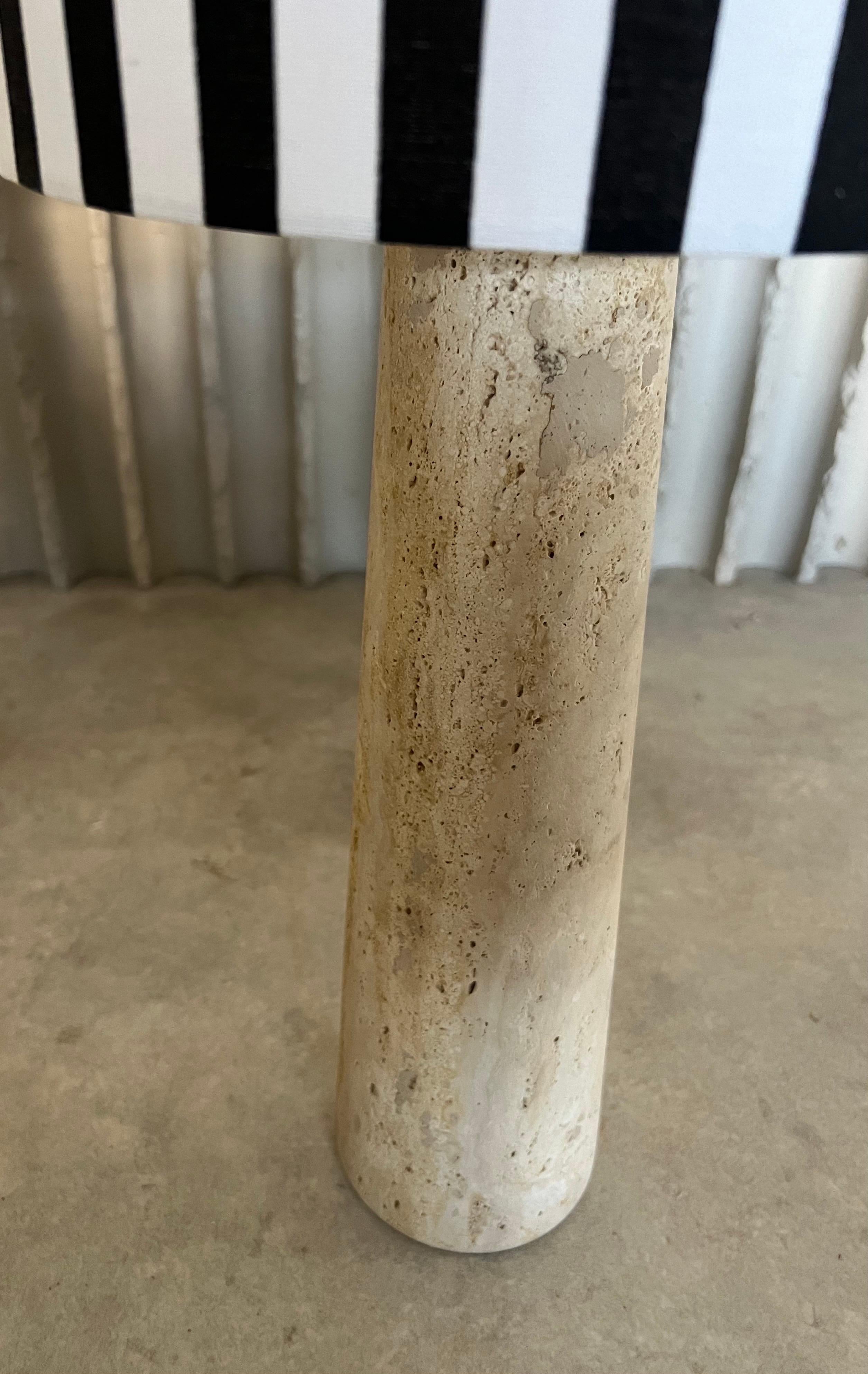 Ensemble de lampes de table en travertin en vente 1