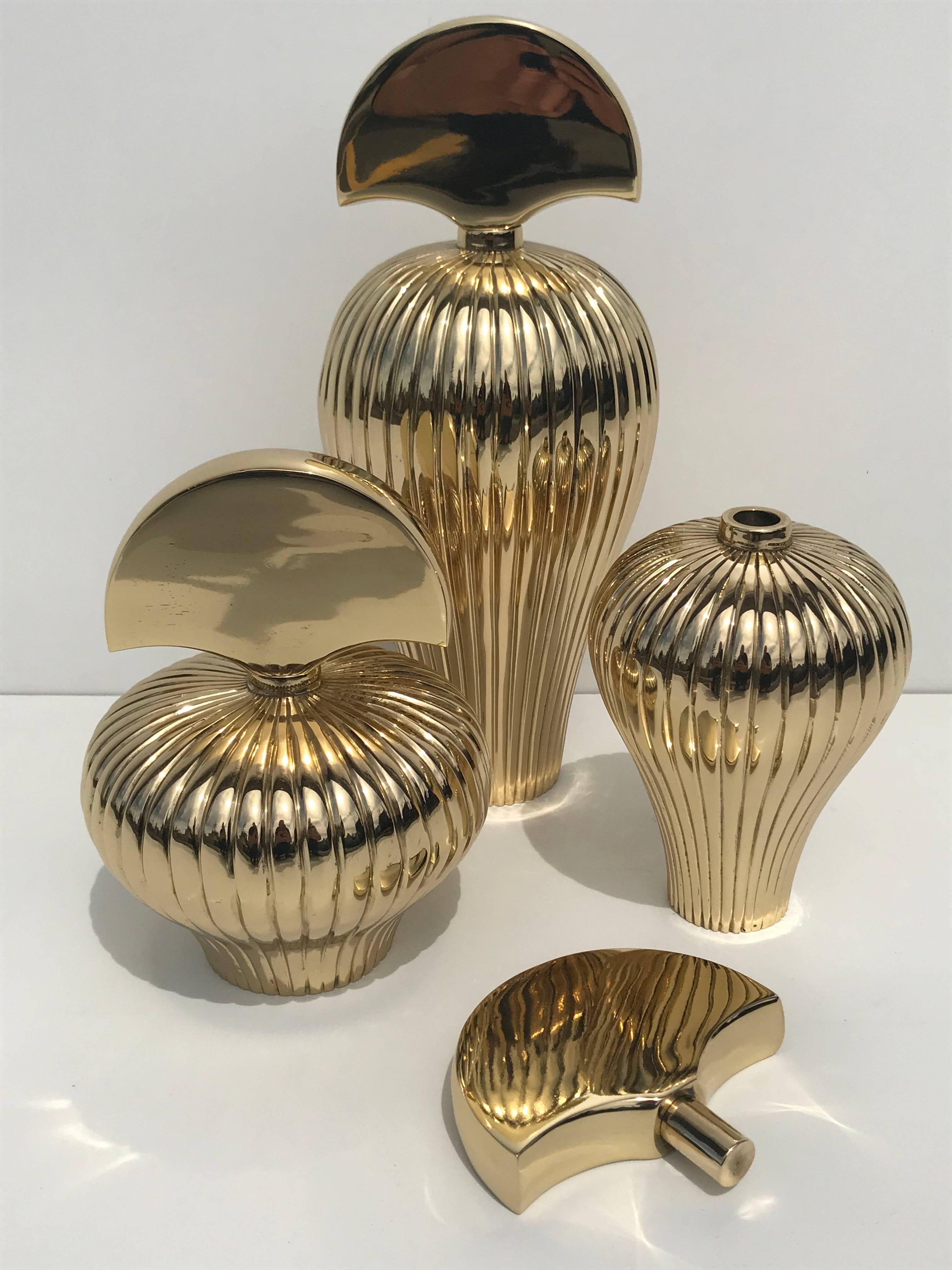 Set of Three Brass Perfume Bottles In Good Condition For Sale In North Hollywood, CA