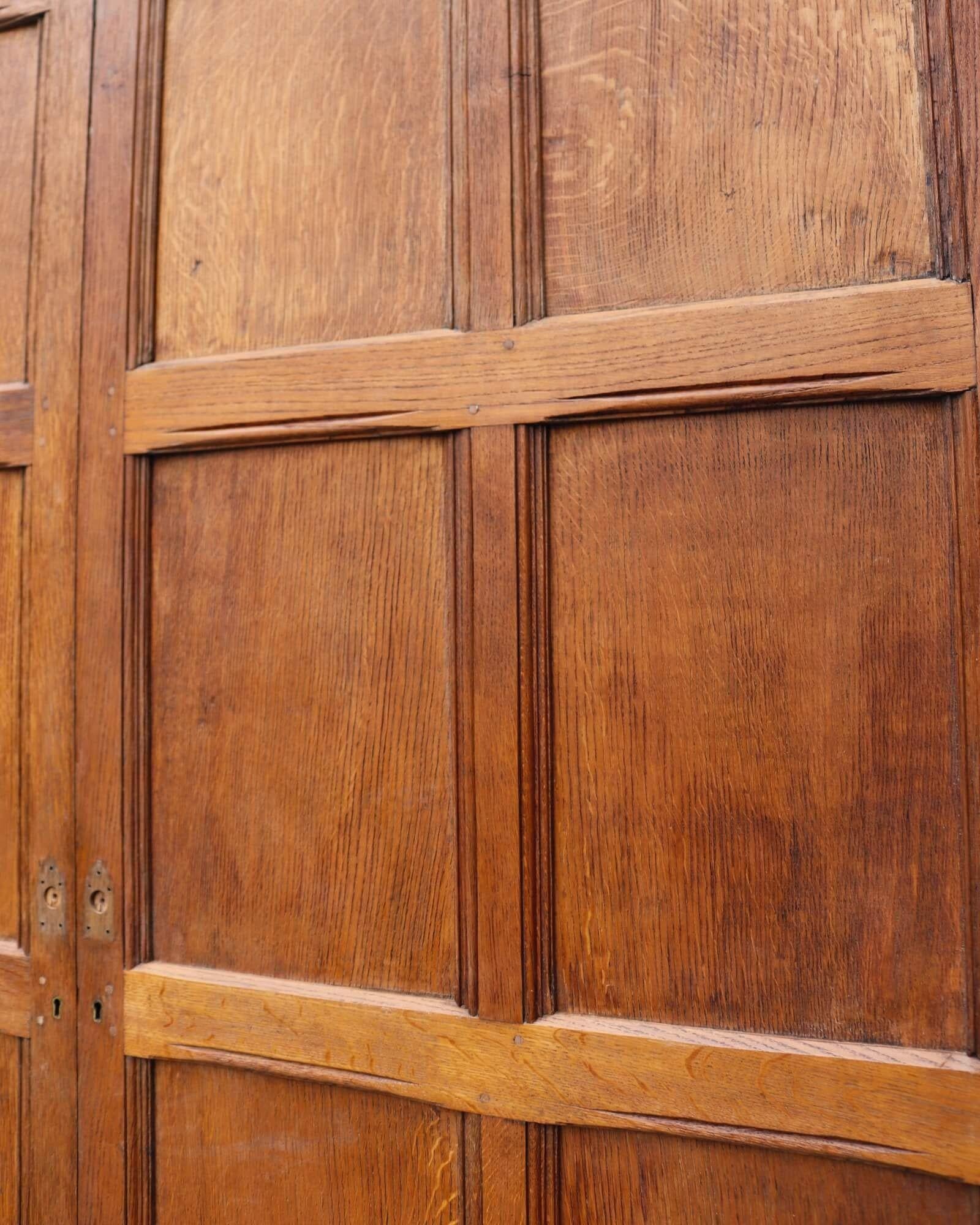 Set of Tudor Style Victorian Oak Double Doors In Fair Condition For Sale In Wormelow, Herefordshire
