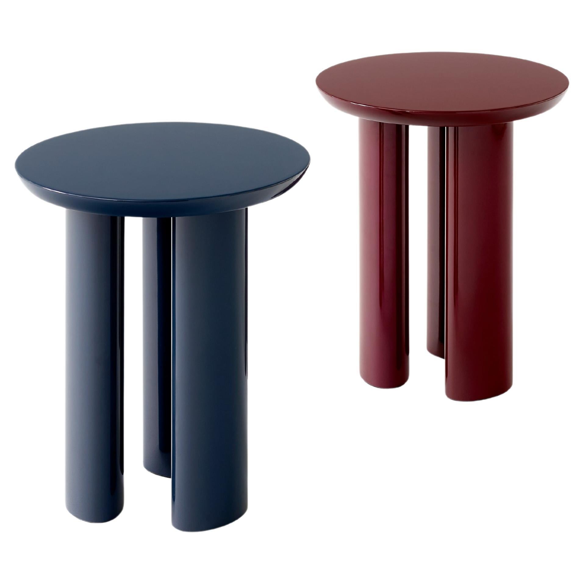Set von Tung JA3-Tisch in Burgundy Rot und Stahl mit blauer Seite, von John Astbury für &T im Angebot