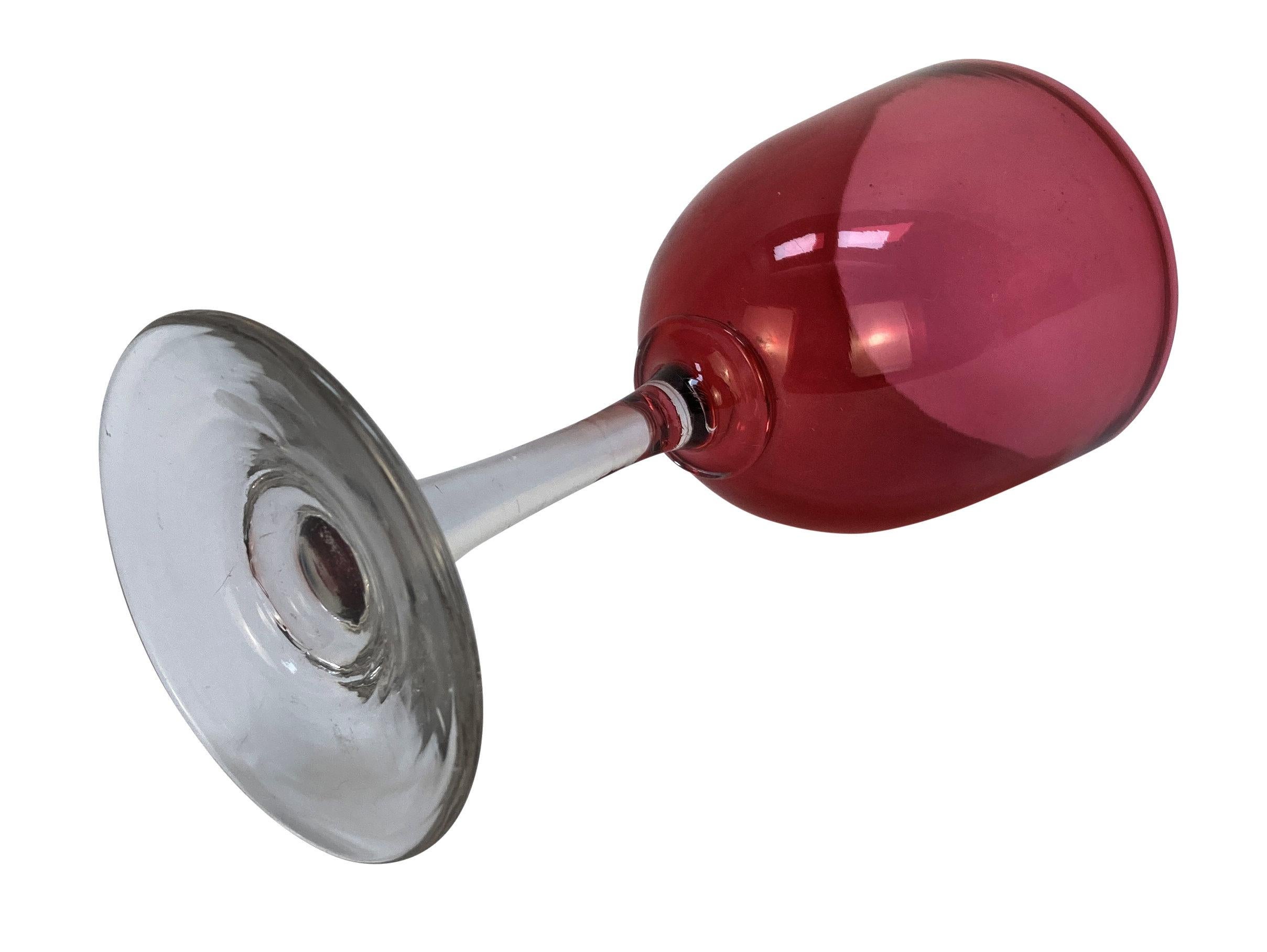 Satz von zwölf Preiselbeer-Trinkgläsern aus dem 19. im Zustand „Gut“ im Angebot in Kent, Dover