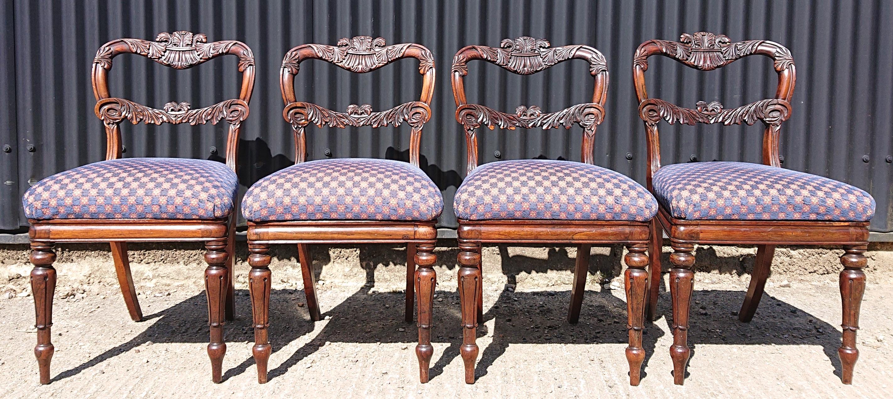 Set of Twelve 19th Century Dining Chairs in Goncales Alves by Gillow For Sale 4