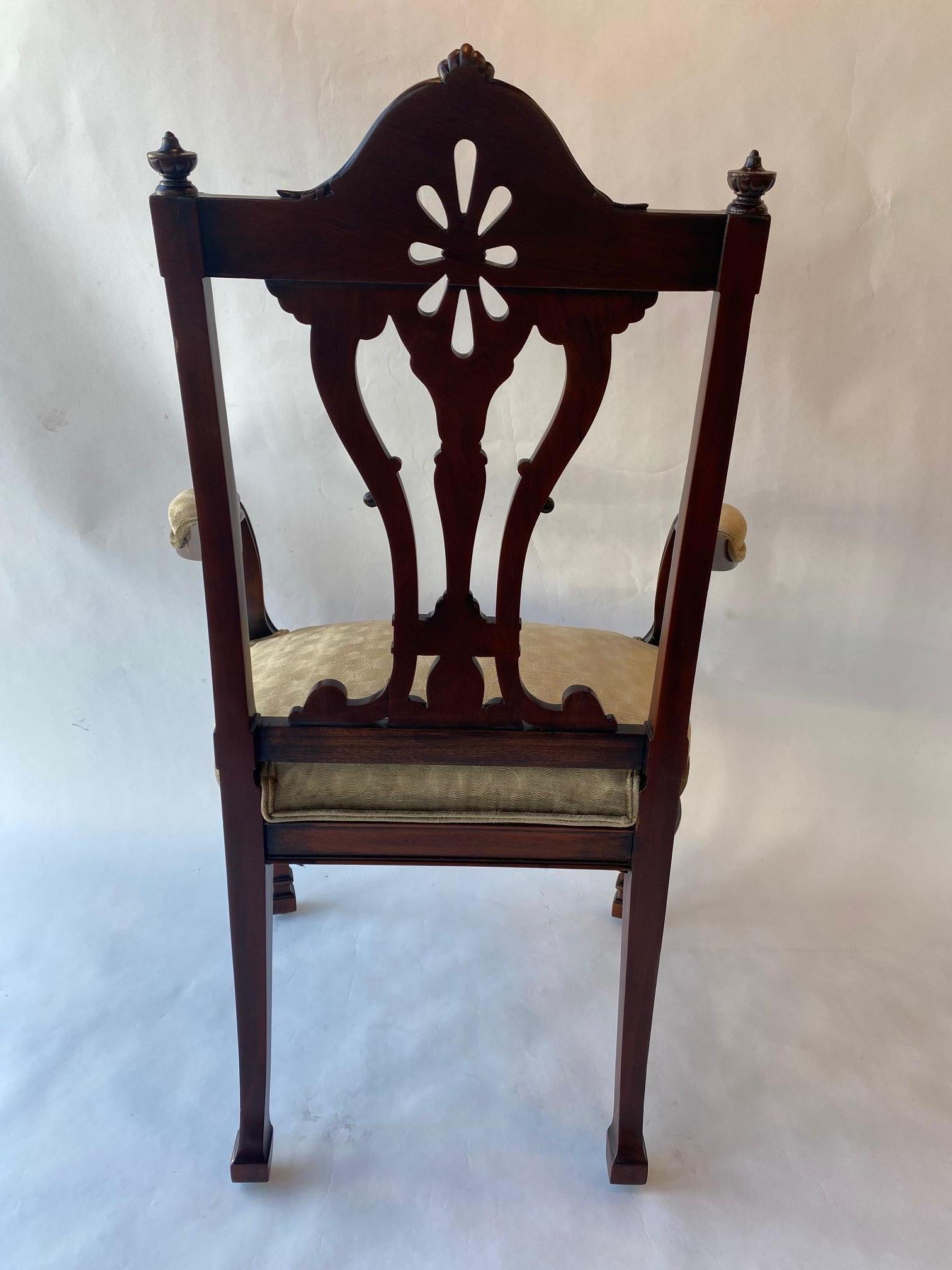 Set of Twelve 19th Century English Edwardian Mahogany Dining Chairs For Sale 7