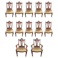 Ensemble de douze chaises de salle à manger anglaises édouardiennes du 19ème siècle