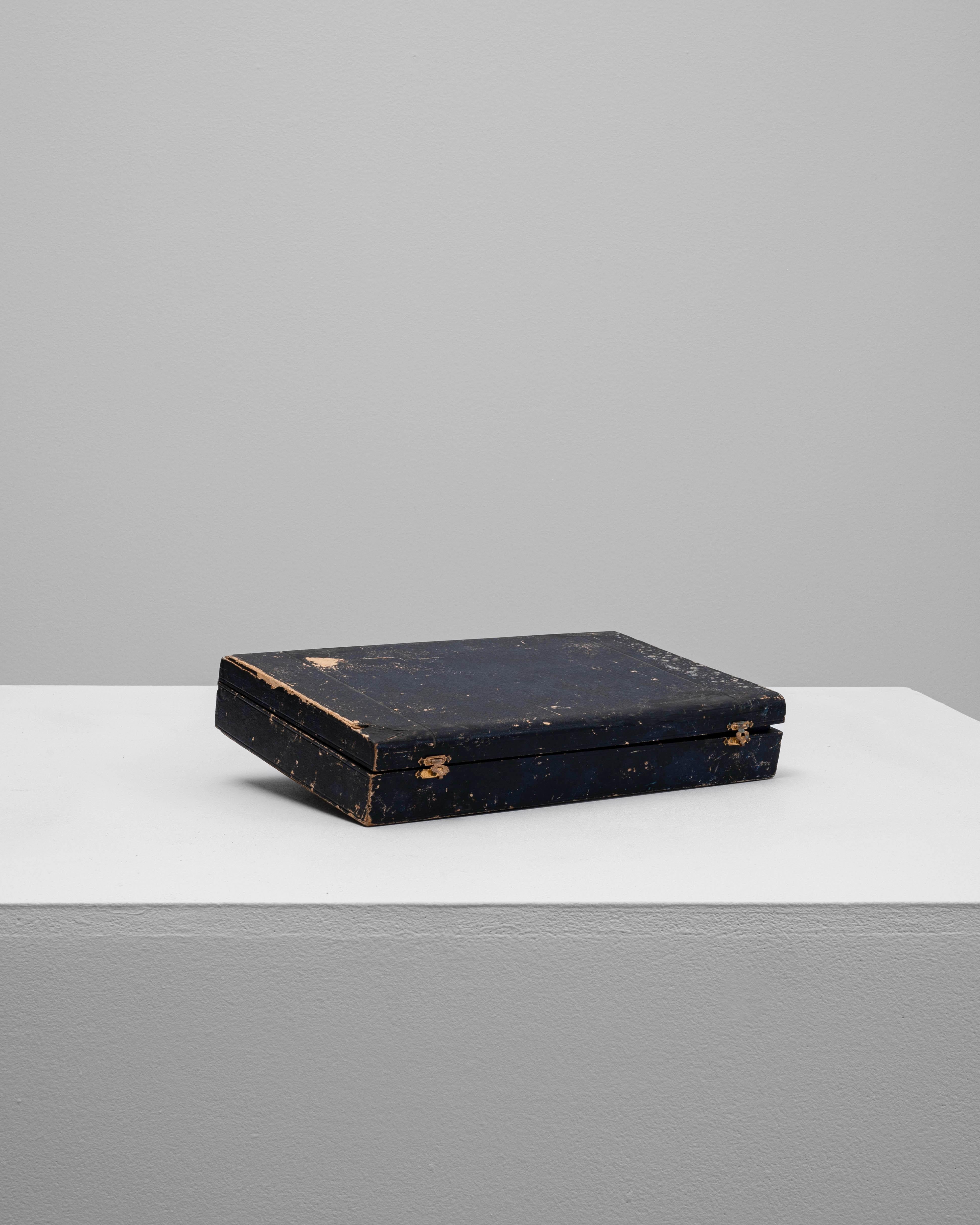 Set di dodici forchette francesi placcate d'argento del XIX secolo in vendita 3