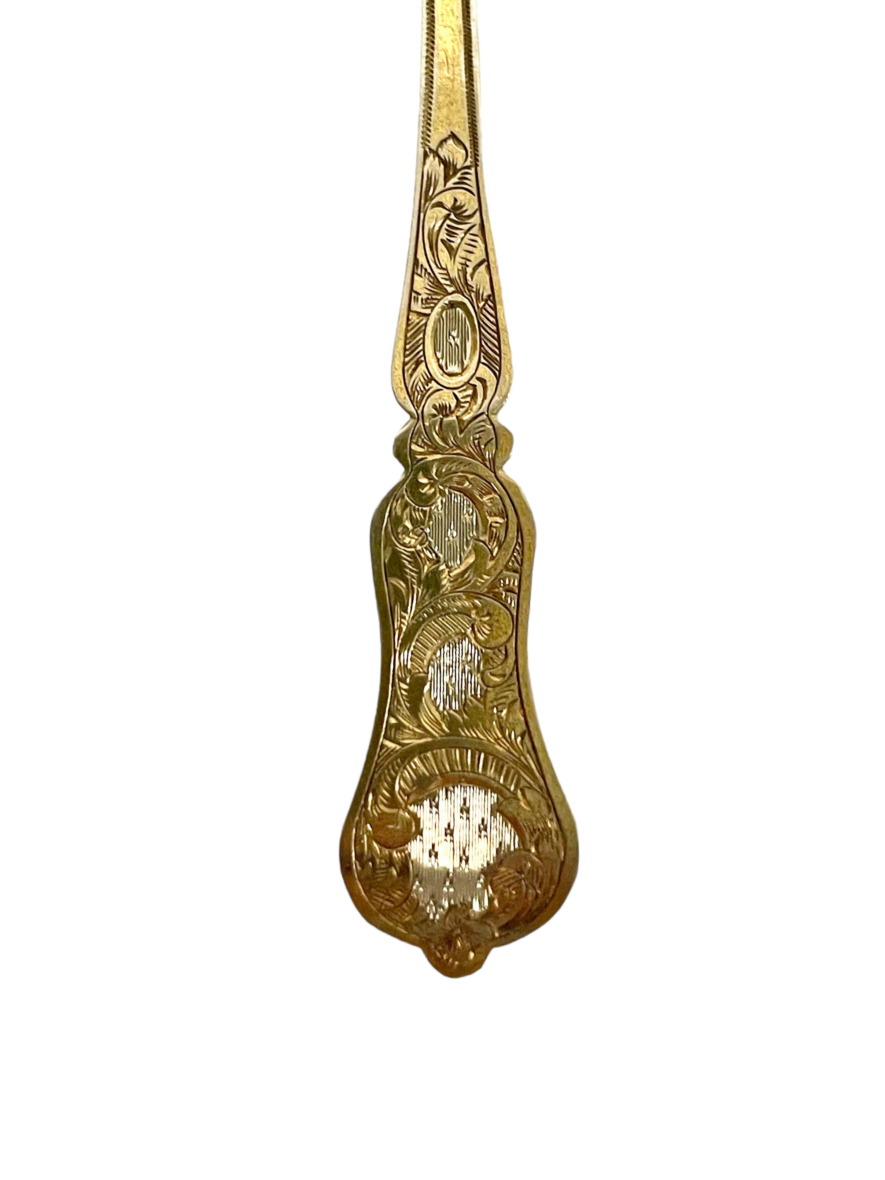 Set di dodici cucchiai in vermeil del XIX secolo nella sua custodia originale in pelle in vendita 6