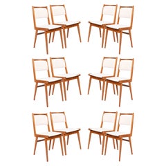 Set di dodici sedie in velluto bianco del XX secolo, Polonia, anni '60