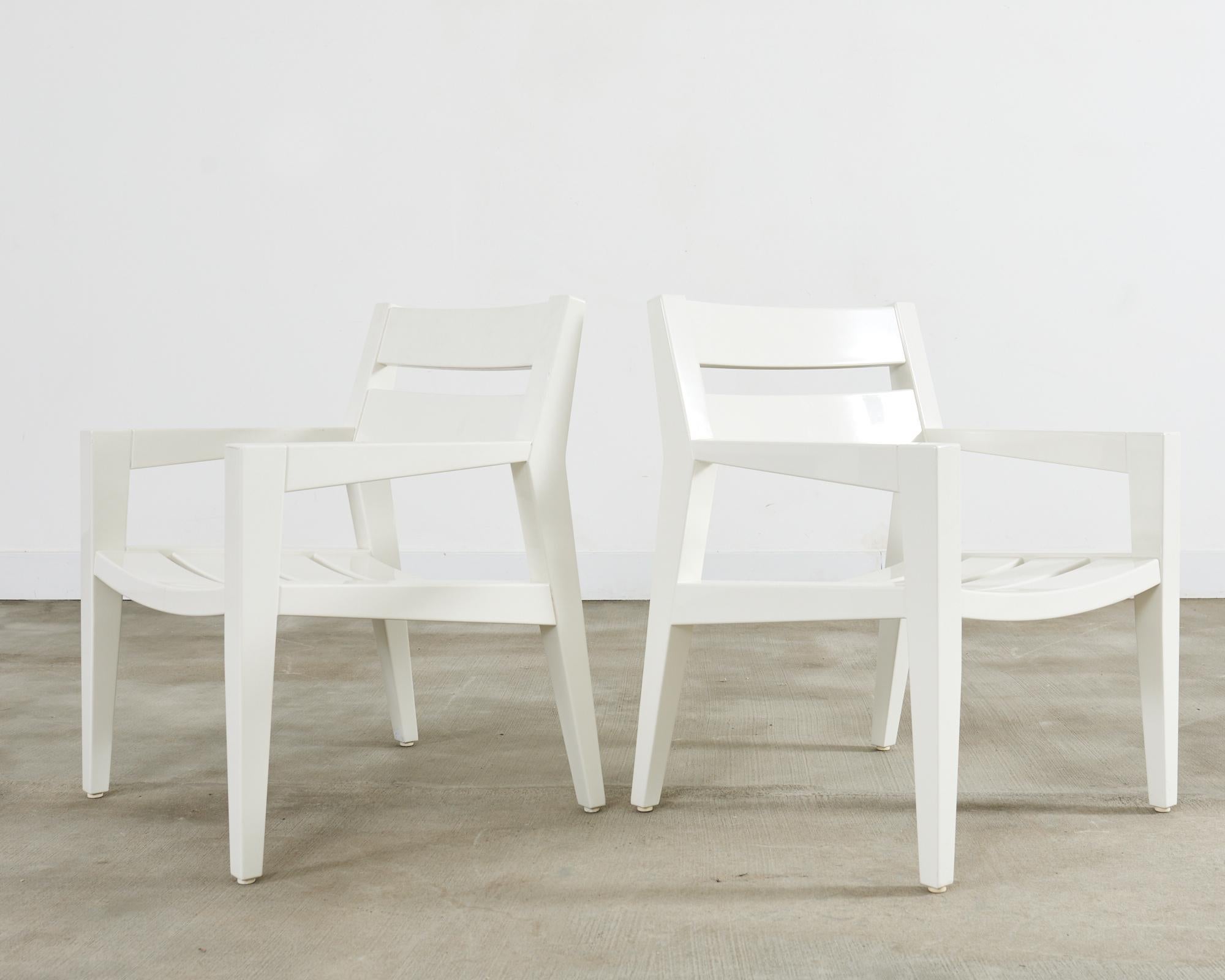Laqué Ensemble de douze chaises de salle à manger Angela Adams pour Weatherend Yacht Garden en vente