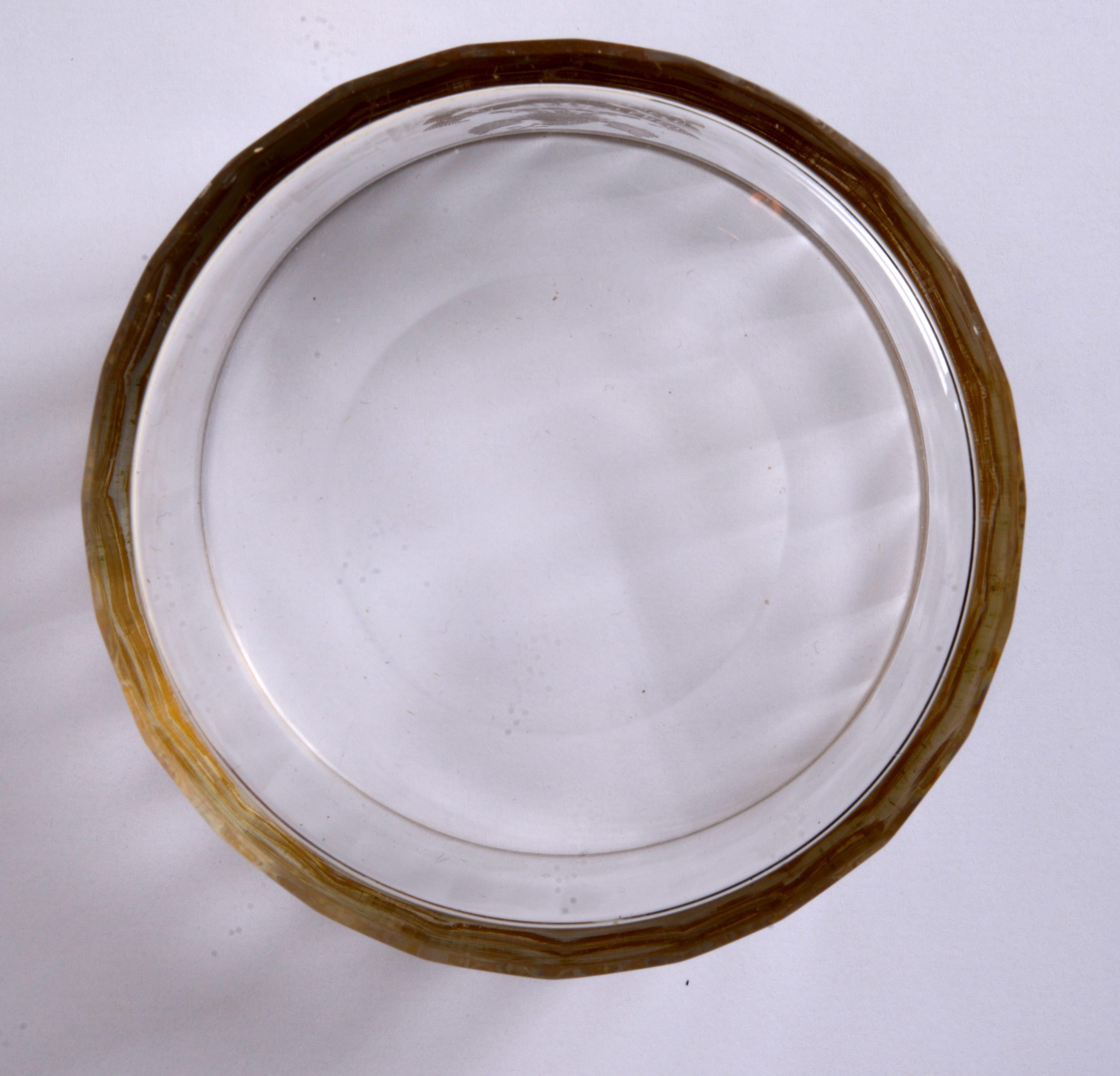 Set of 12 Armorial Straight Facet-Cut 24 Panel Gilt Decorated Crystal Glasses For Sale 2