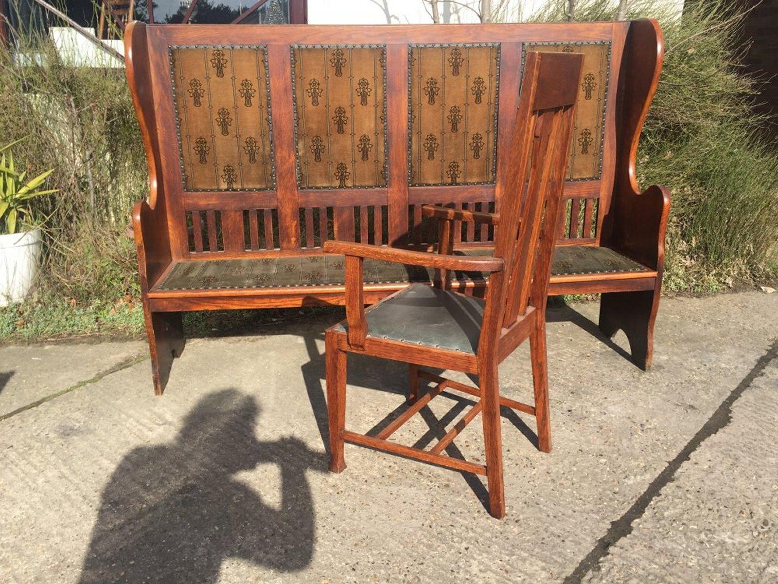 Set of Twelve Arts & Crafts Glasgow School Oak Dining Chairs with Tulip Details In Good Condition In London, GB