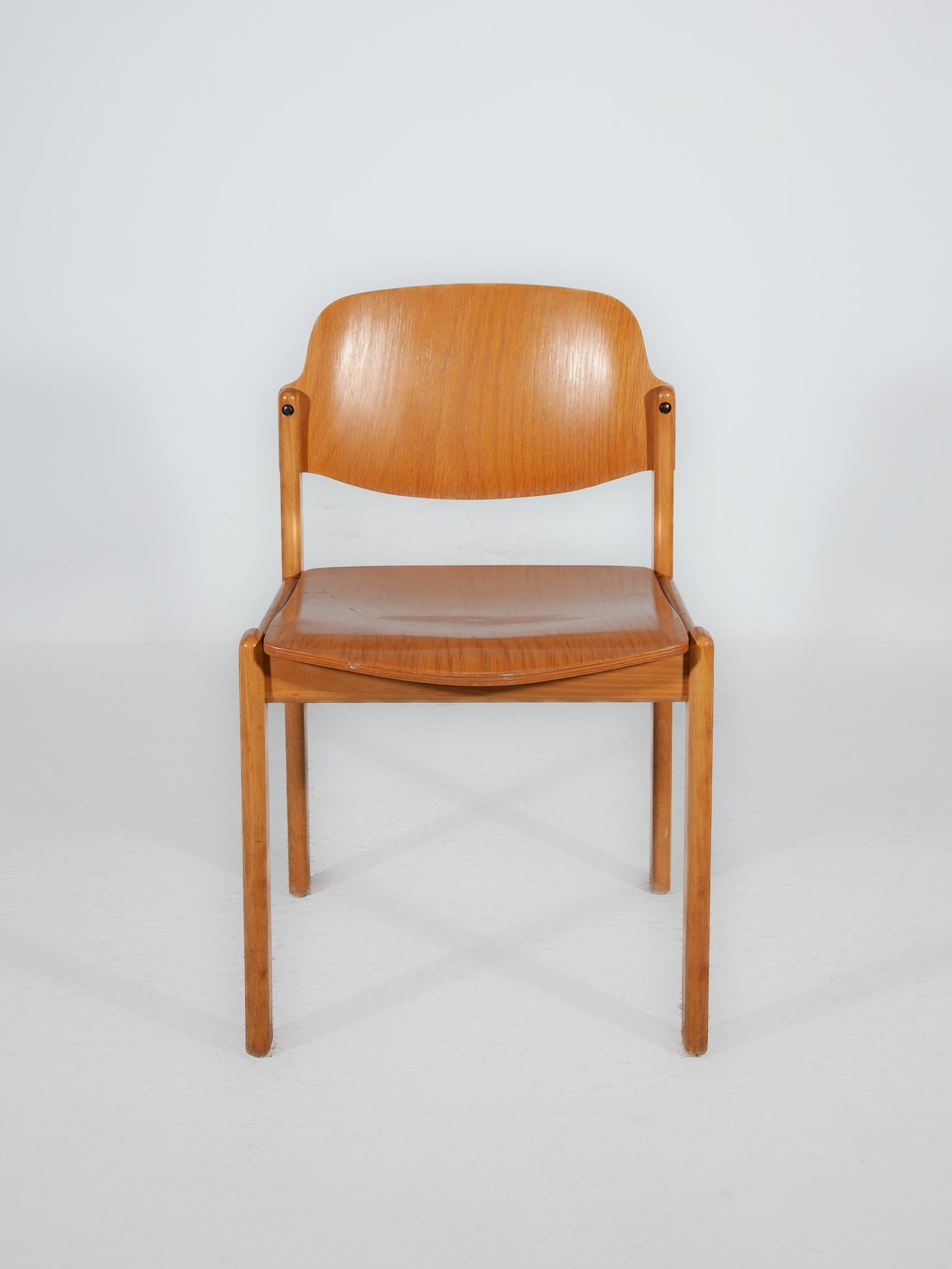 Mid-Century Modern Set of Twelve Beech Wood Dining Chairs, Germany 1970s For Sale