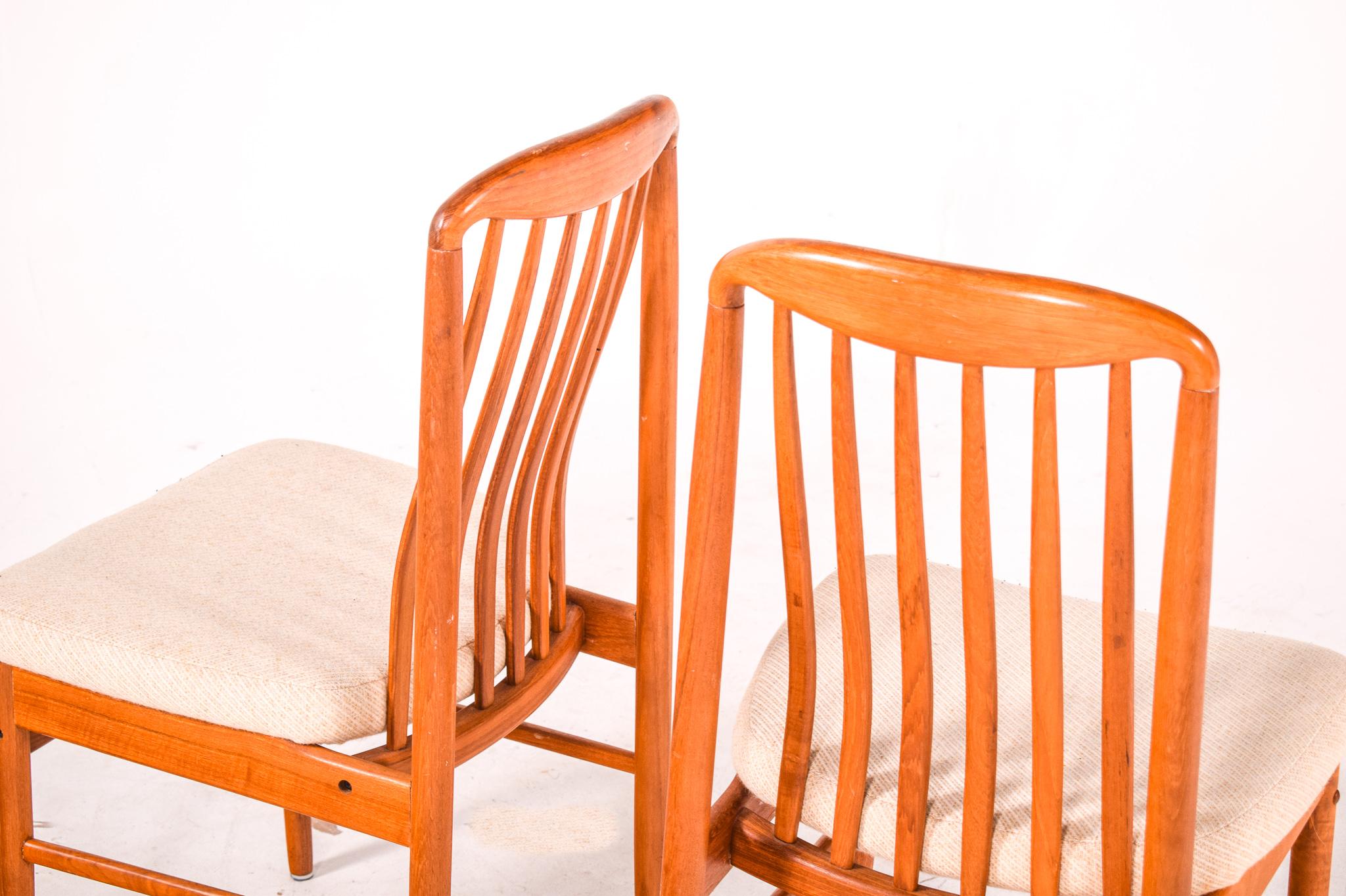 Late 20th Century Set of Twelve Benny Linden Teak Dining Chairs, 1970s For Sale