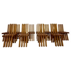 Conjunto de Doce Sillas de Comedor Brutalistas de Estilo Escandaloso