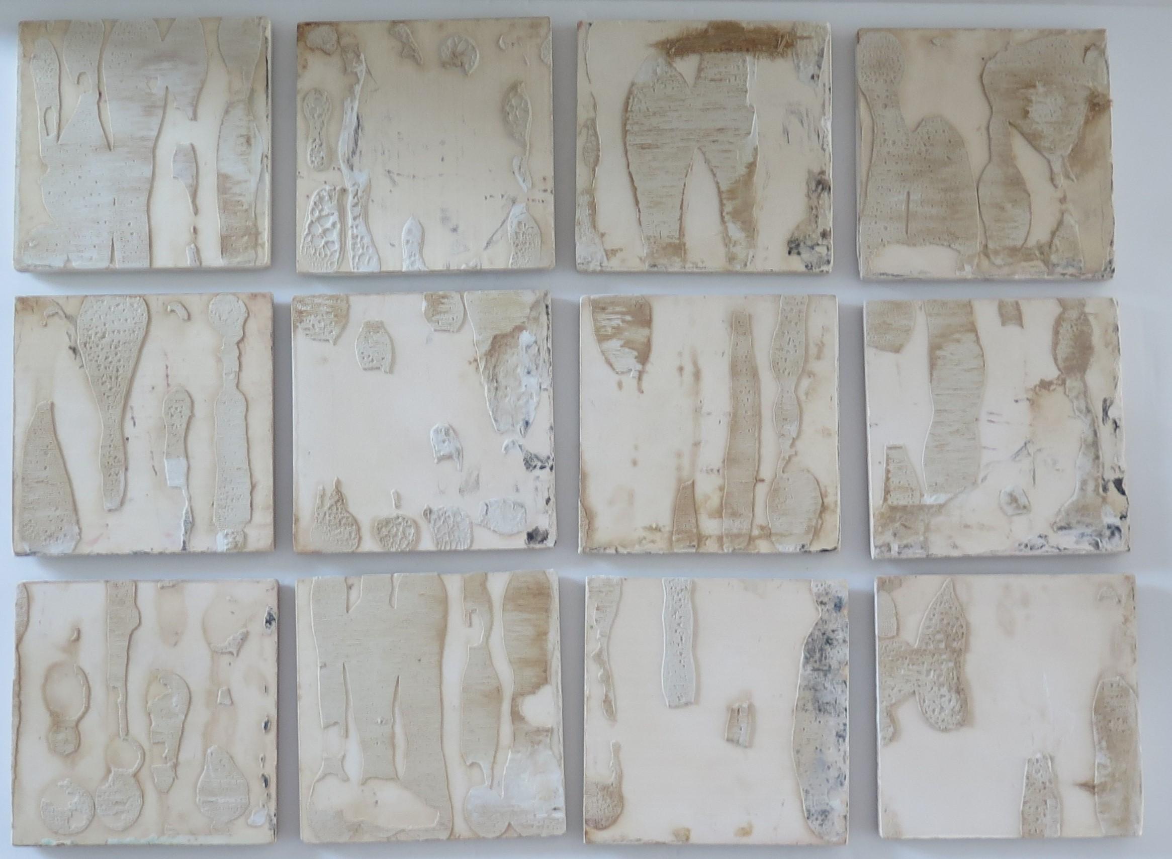 Set von TWELVE-Wandfliesen aus Keramik, quadratisch, hand emailliert, um 1930 im Angebot 5