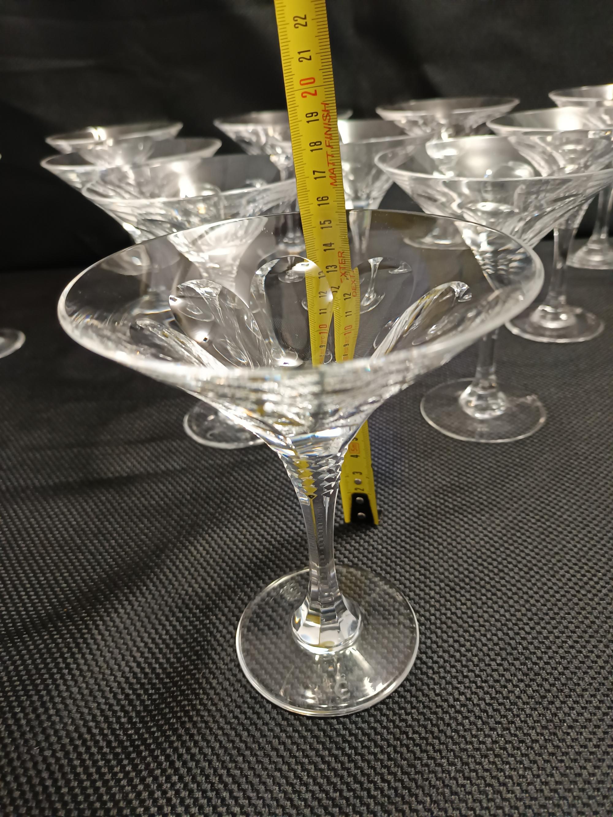 Set von zwölf Martiniglasgläsern aus Kristall von Christinenhutte, Deutschland im Angebot 10