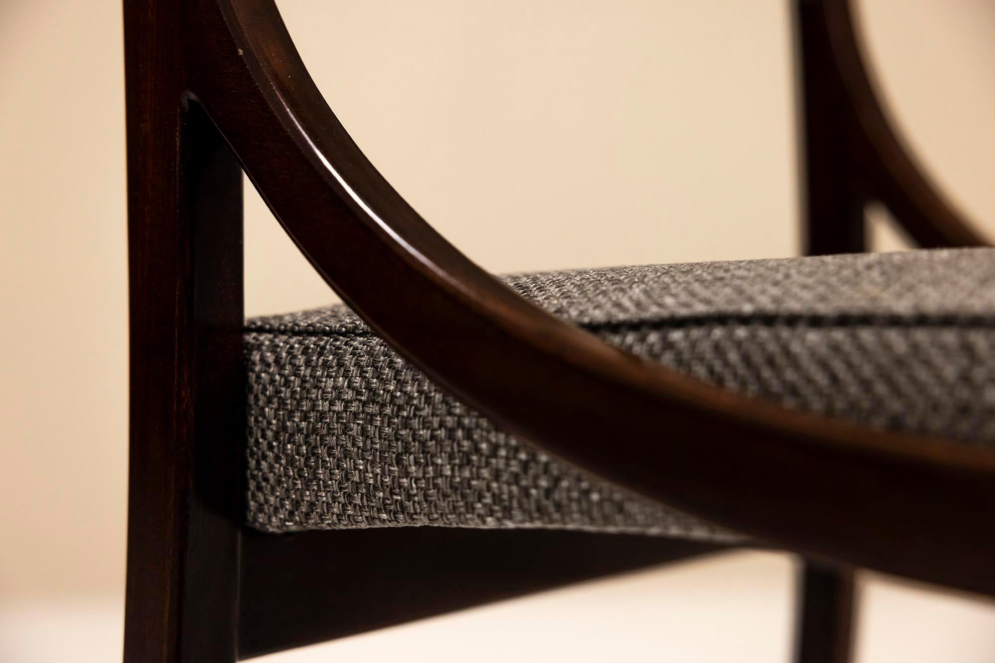 Set of Twelve Dining Room Chairs Model 110 by Ico Parisi, Italy 1960s en vente 4