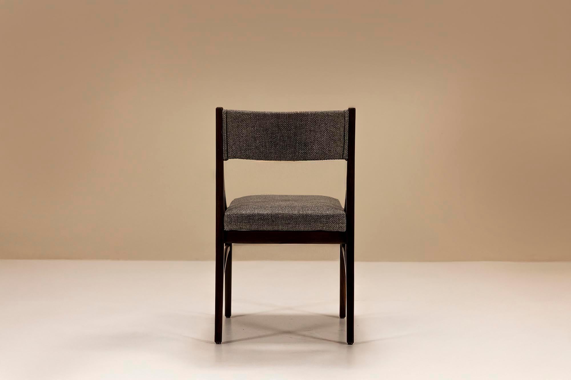 Teck Set of Twelve Dining Room Chairs Model 110 by Ico Parisi, Italy 1960s en vente