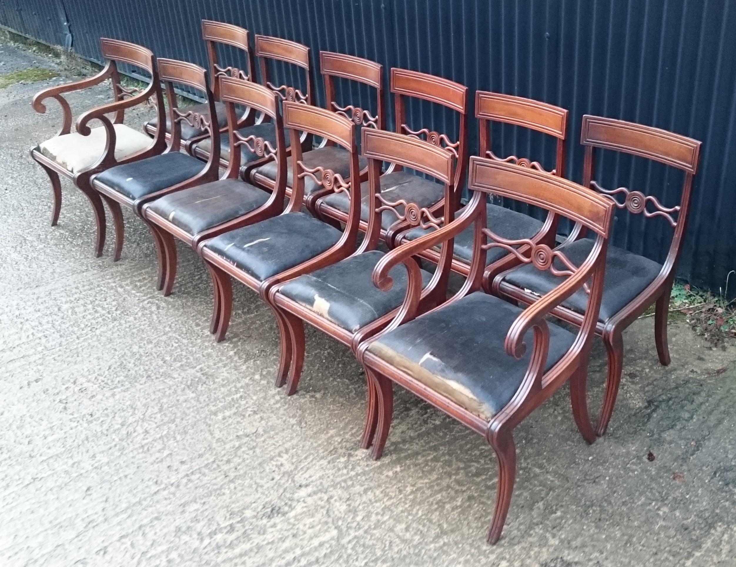 Set of Twelve Early 19th Century Regency Mahogany Antique Dining Chairs For Sale 4