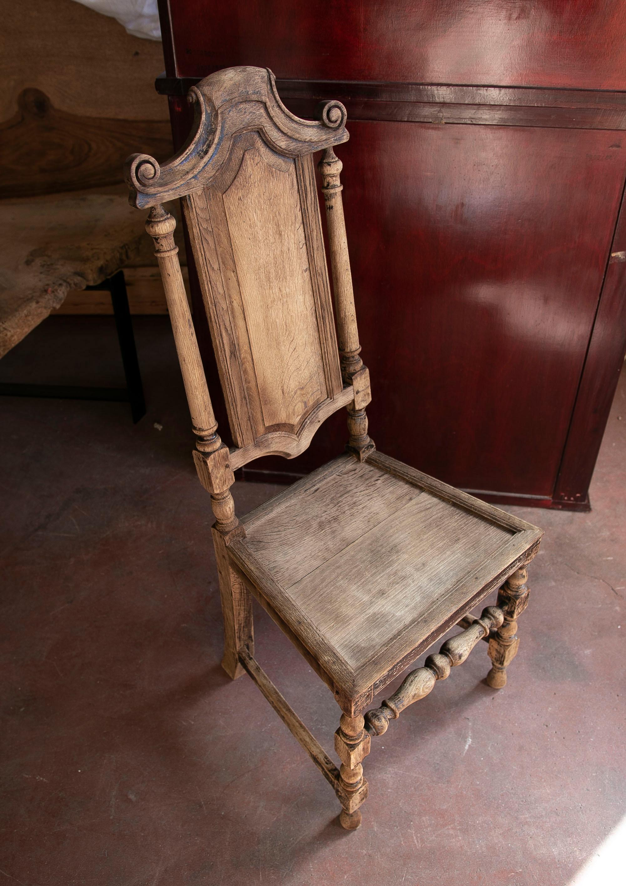 Set of Twelve Elegant Wooden Dining Room Chairs with Backrest 2