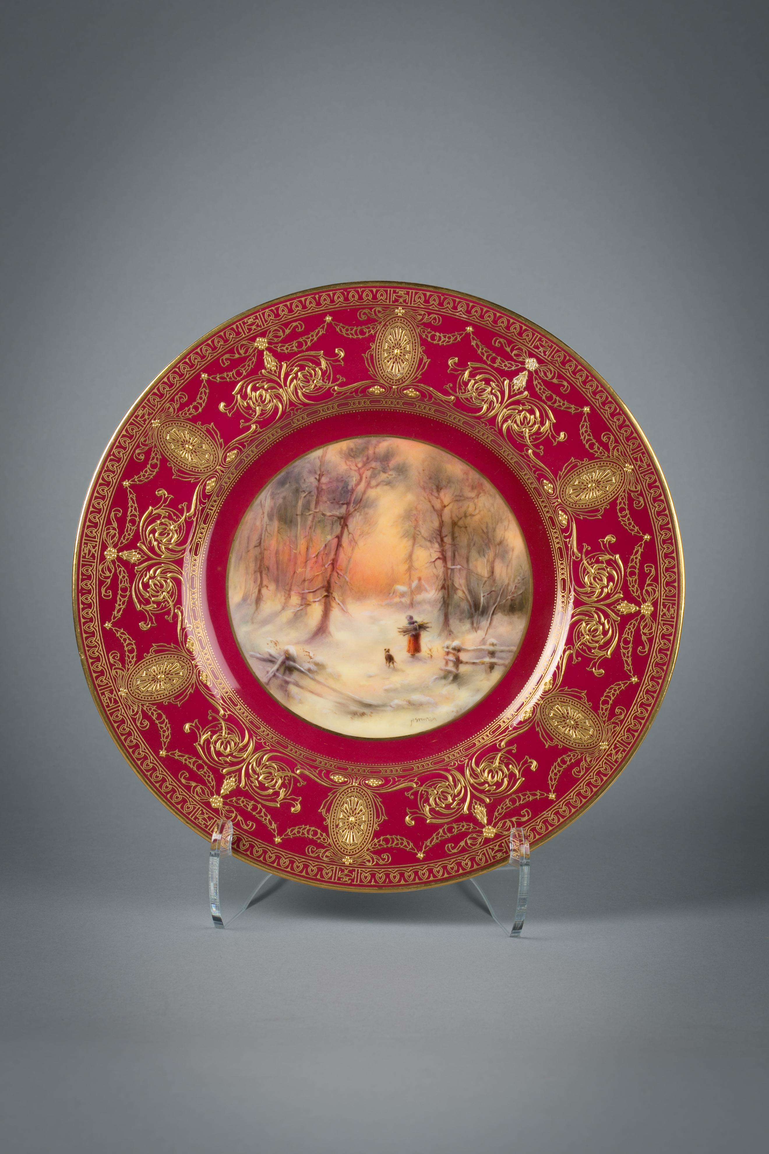 Set of Twelve English Porcelain Gilt Dinner Plates, Royal Worcester, Circa 1900 In Good Condition For Sale In New York, NY