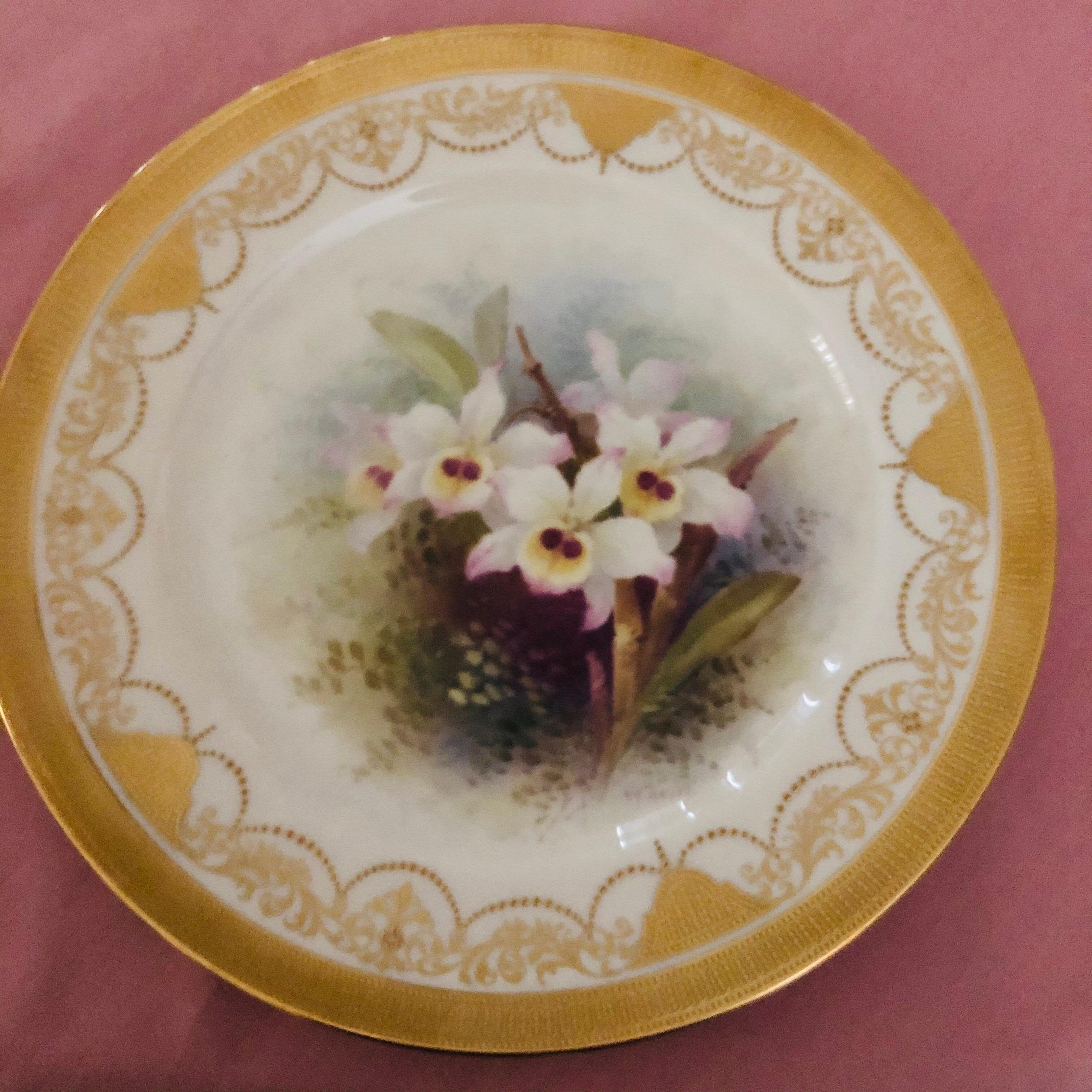 Set of Twelve Exceptional Lenox Orchid Dinner Plates Artist Signed W. H. Morley For Sale 3