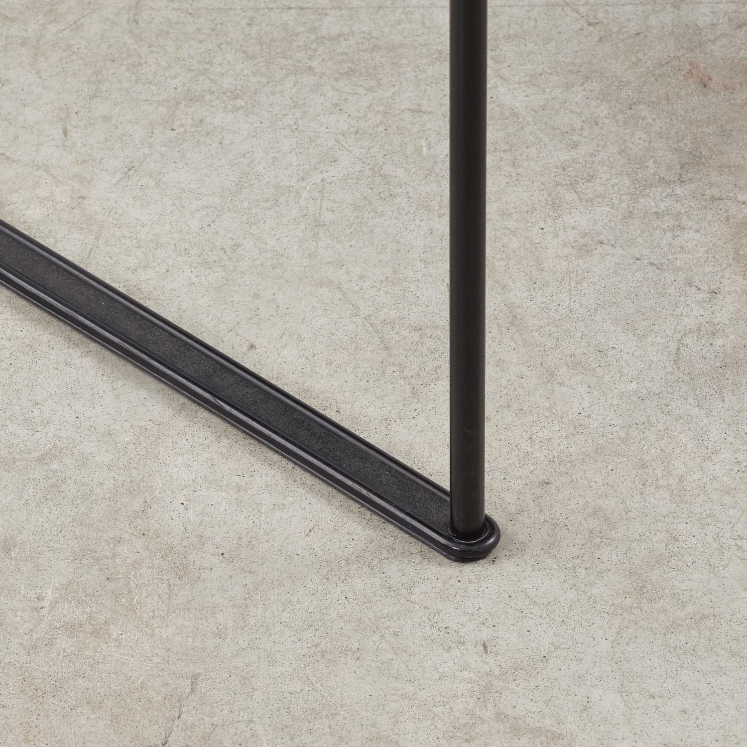 Satz von zwölf Francesco Soro 'Patoz' Stühlen für ICF - Italien, 1990er Jahre im Angebot 4