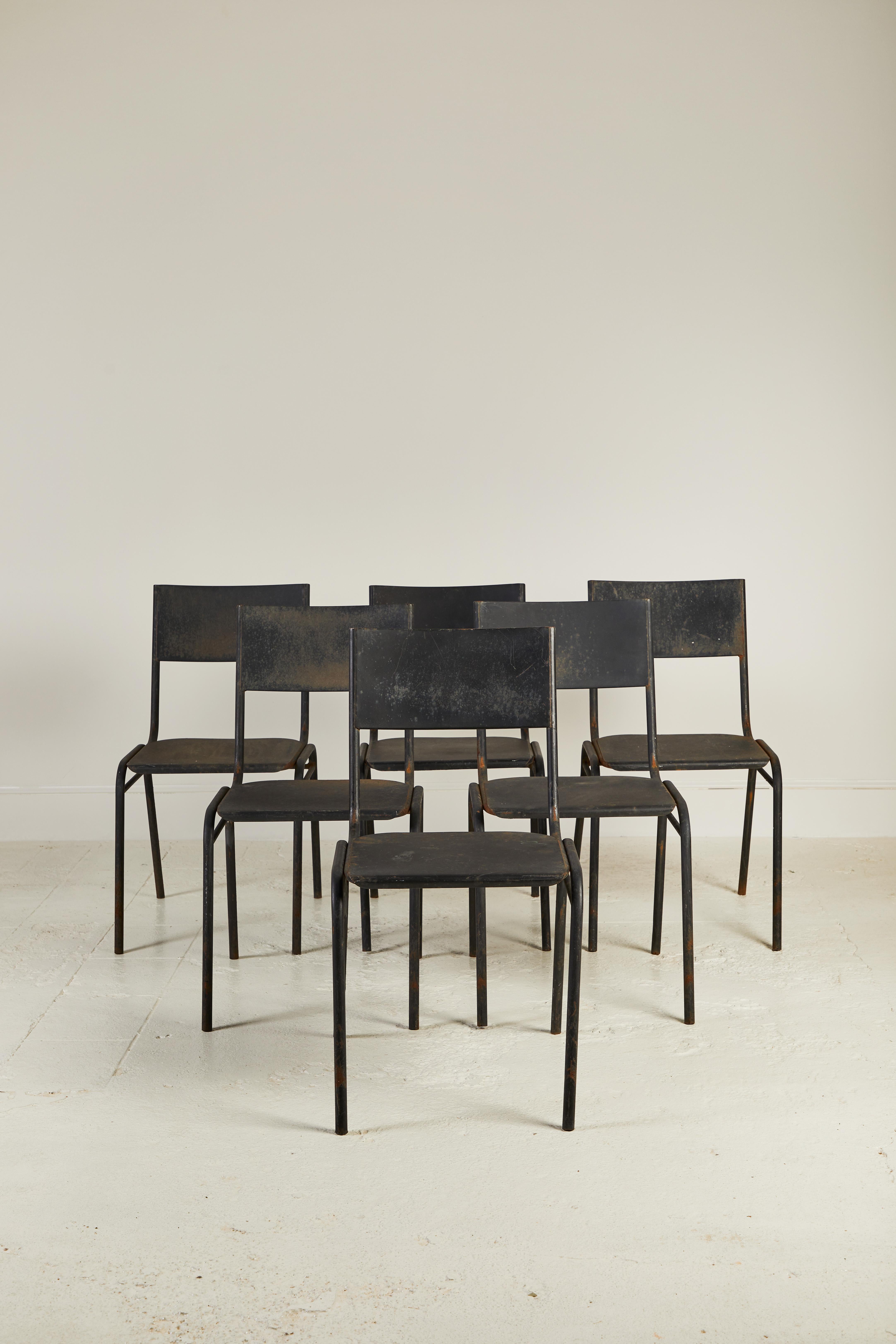 Set of Twelve French Black Metal Chairs In Good Condition In Los Angeles, CA