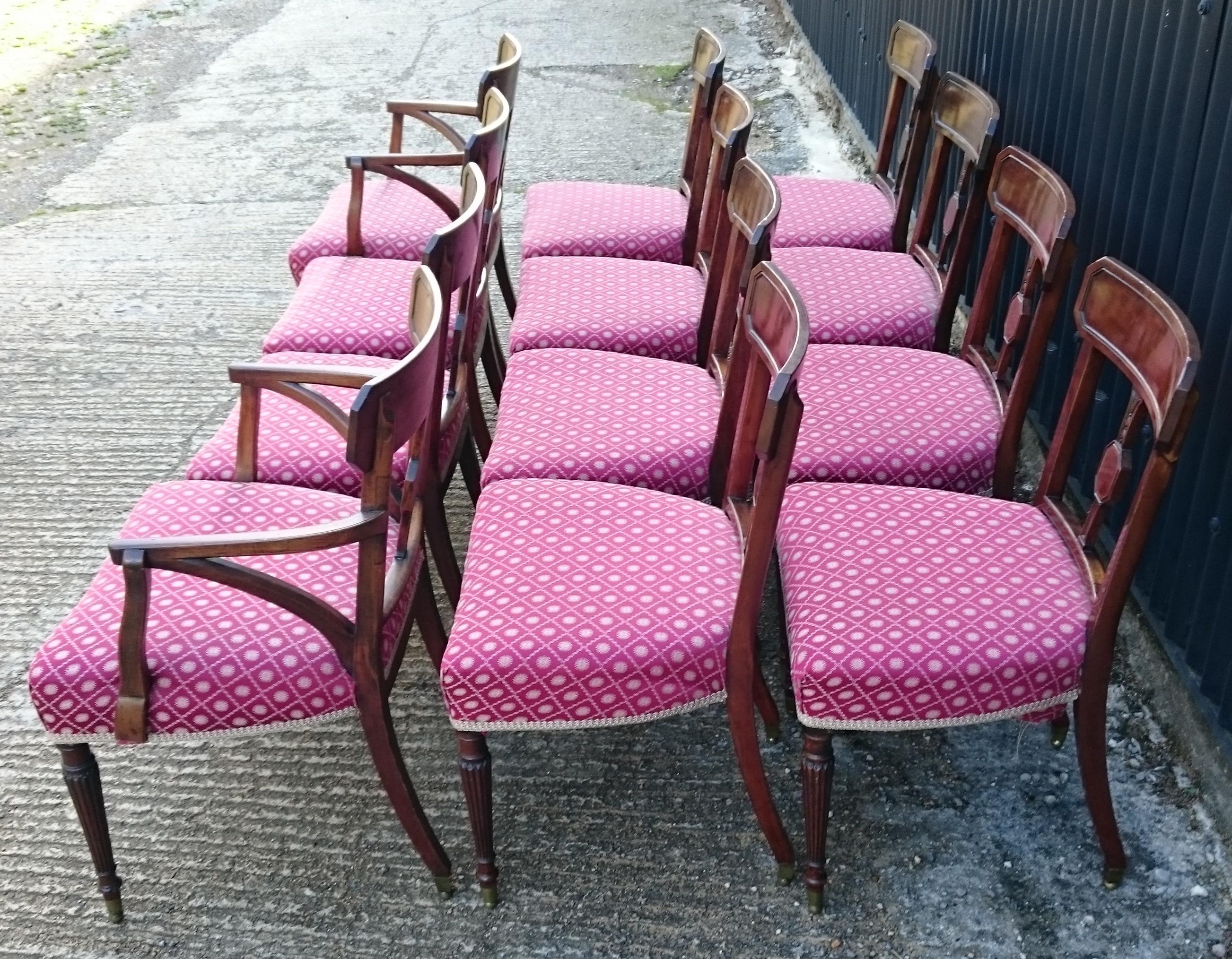 Set of Twelve George III Period Mahogany Antique Dining Chairs In Good Condition In Gloucestershire, GB