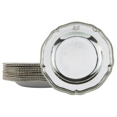 Ensemble de douze assiettes à dîner géorgiennes en argent sterling