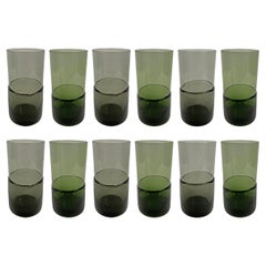 Set von zwölf mundgeblasenen Gläsern