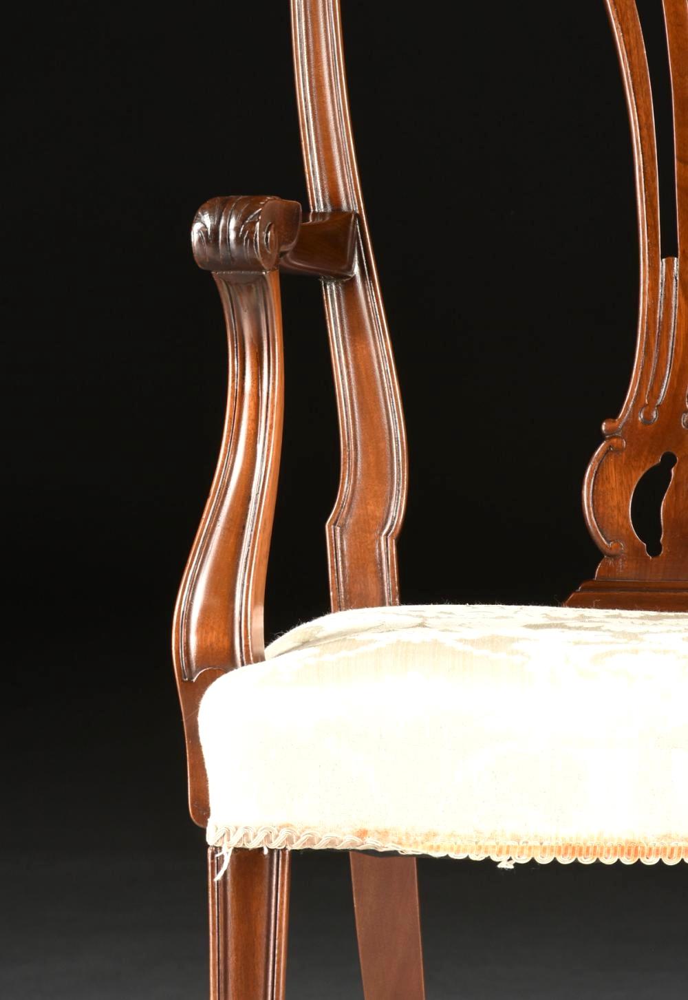 Set Of Twelve Hepplewhite Style Mahogany Dining Chairs For Sale 3