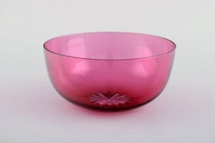 Set of Twelve Holmegaard Bowls in Pink Art Glass, Danish Design, Mid-20th C