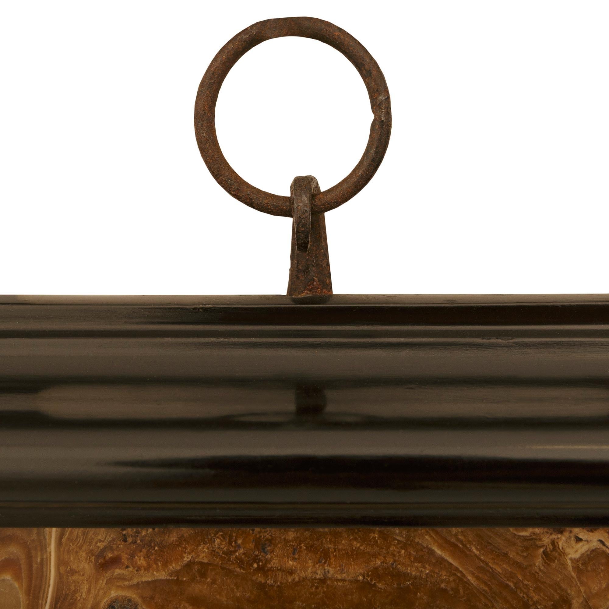 Ensemble de douze plaques de style néo-classique italien du 19e siècle représentant des empereurs romains en vente 4