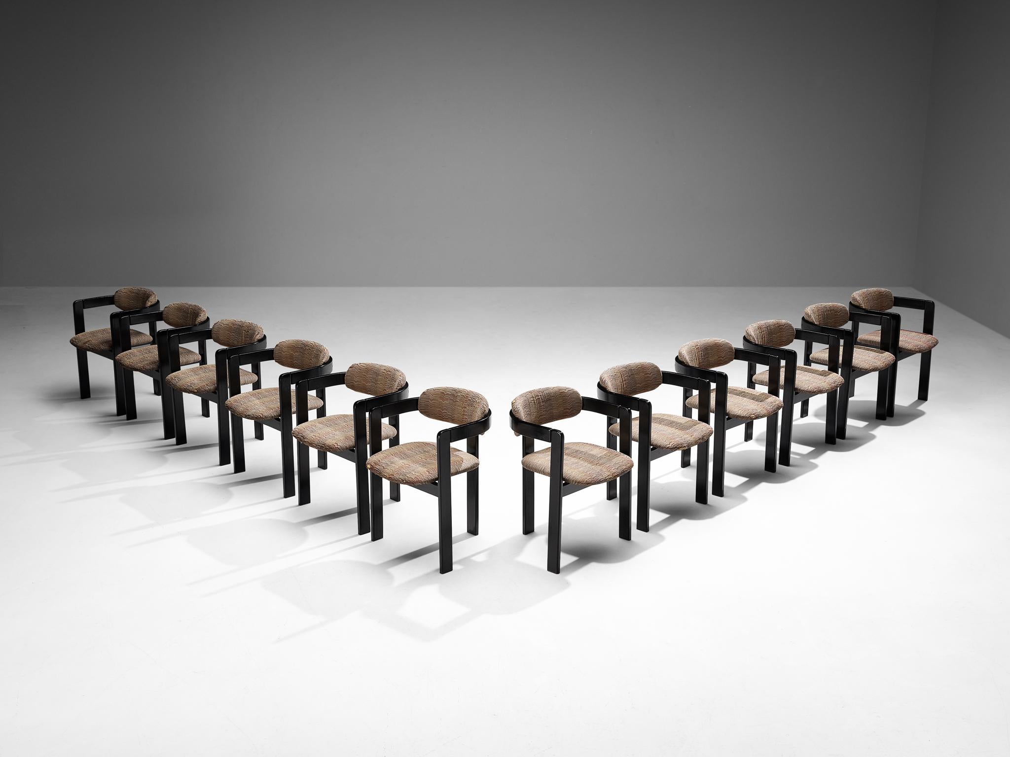 Set von zwölf italienischen Sesseln mit gebogenen Holzrahmen im Zustand „Gut“ im Angebot in Waalwijk, NL