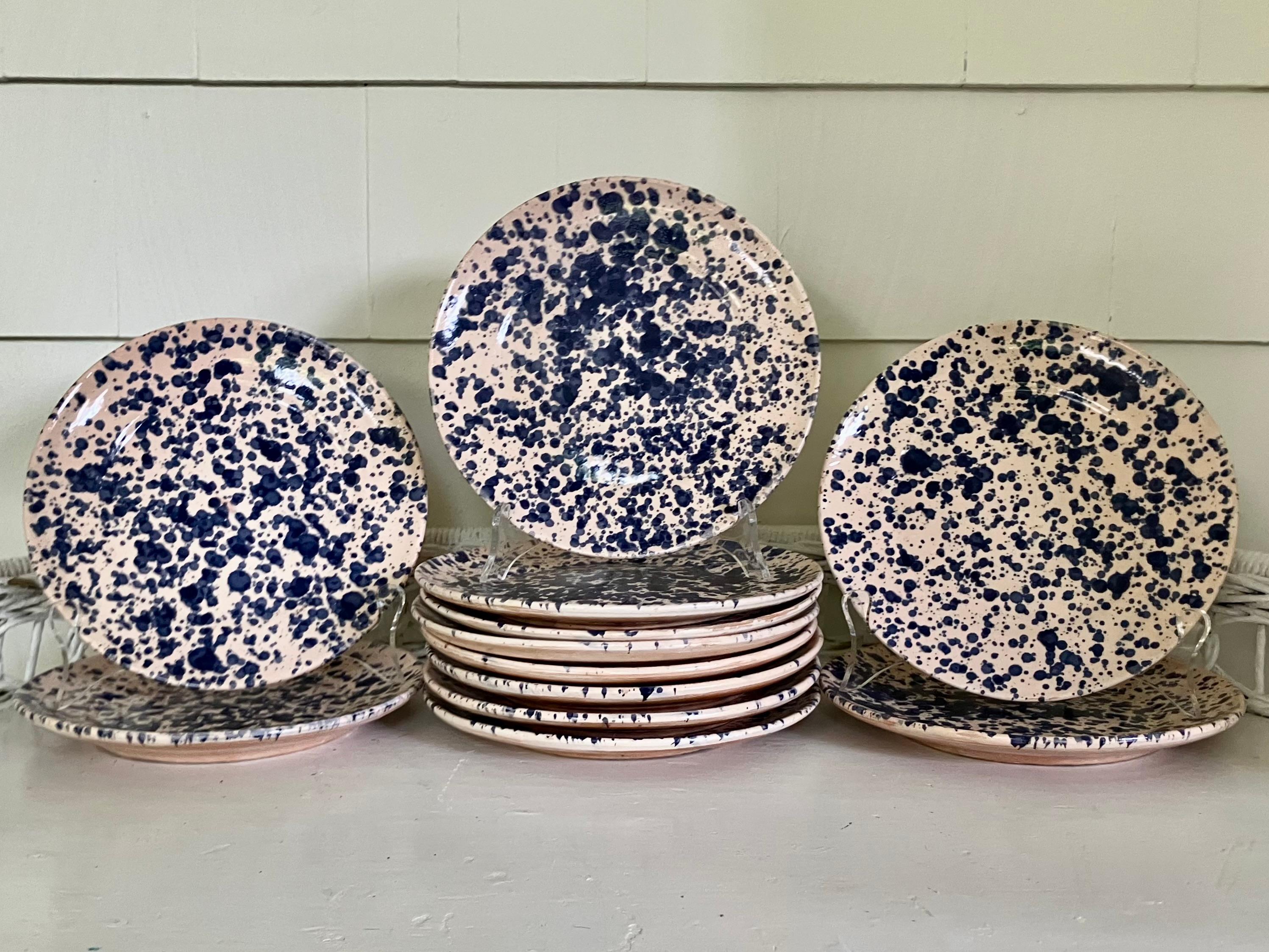 Set of Twelve Italian Blue Spatter Plates Moderno de mediados de siglo en venta