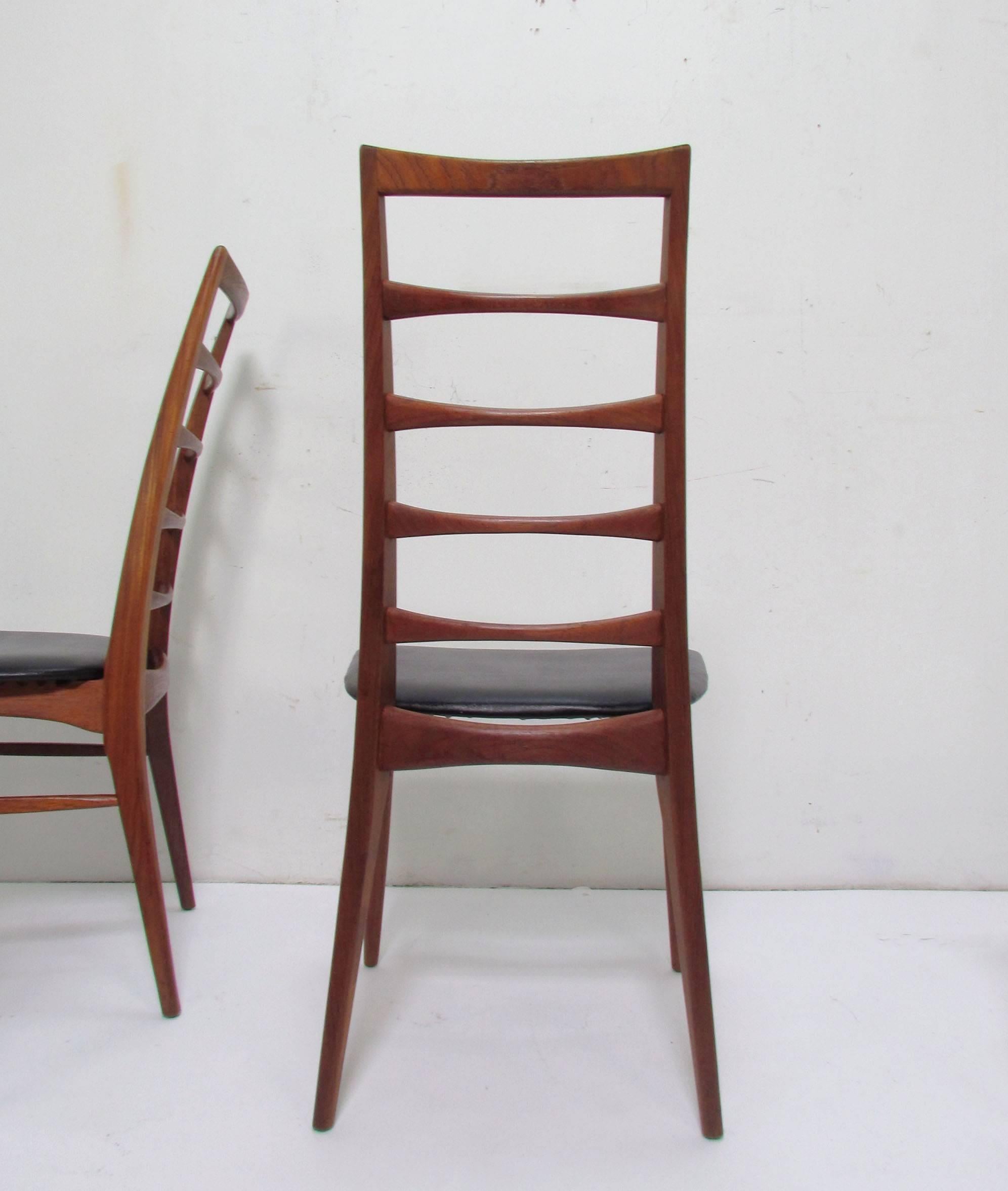 Set of 12 Koefoeds Hornslet Danish Teak Ladderback Dining Chairs, circa 1960s 5