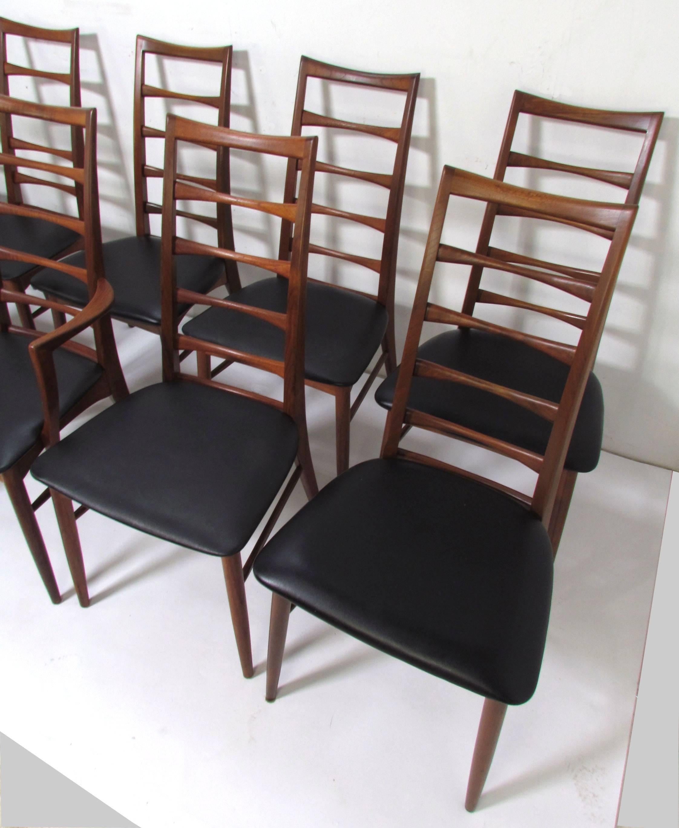 Set of 12 Koefoeds Hornslet Danish Teak Ladderback Dining Chairs, circa 1960s 11