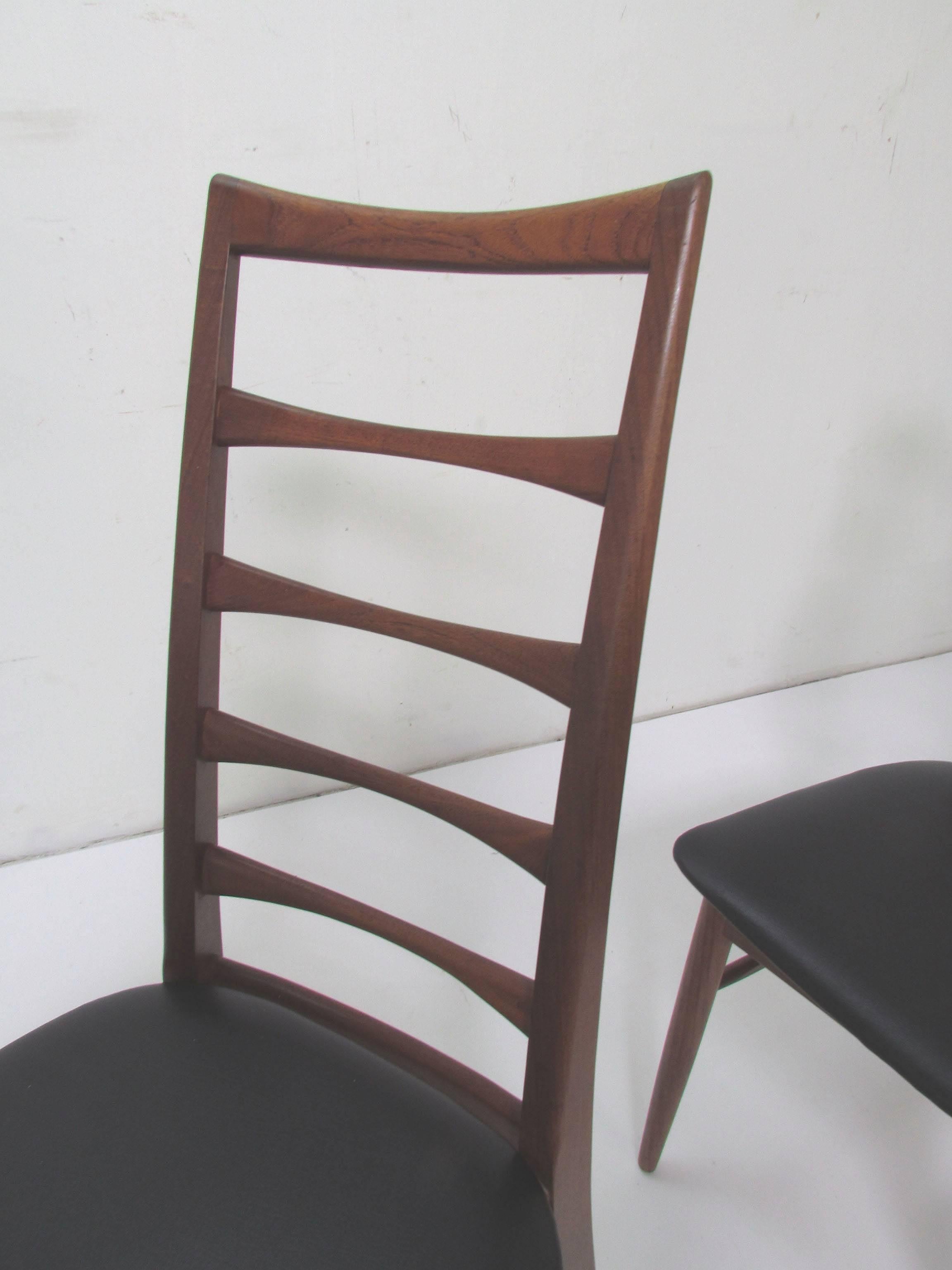 Set of 12 Koefoeds Hornslet Danish Teak Ladderback Dining Chairs, circa 1960s 2