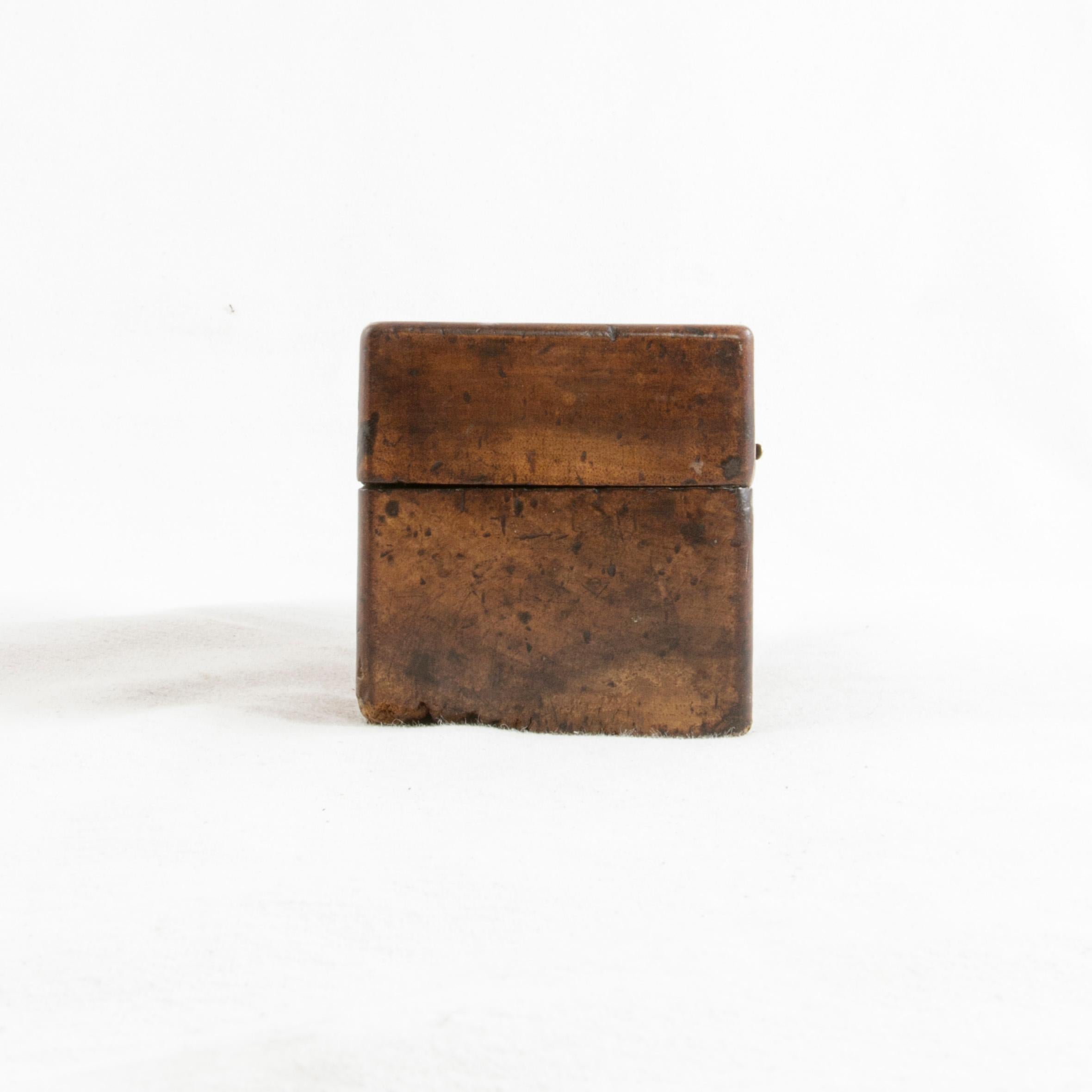 Set of Twelve Late 19th Century French Bronze Gram Weights in Solid Walnut Box 8