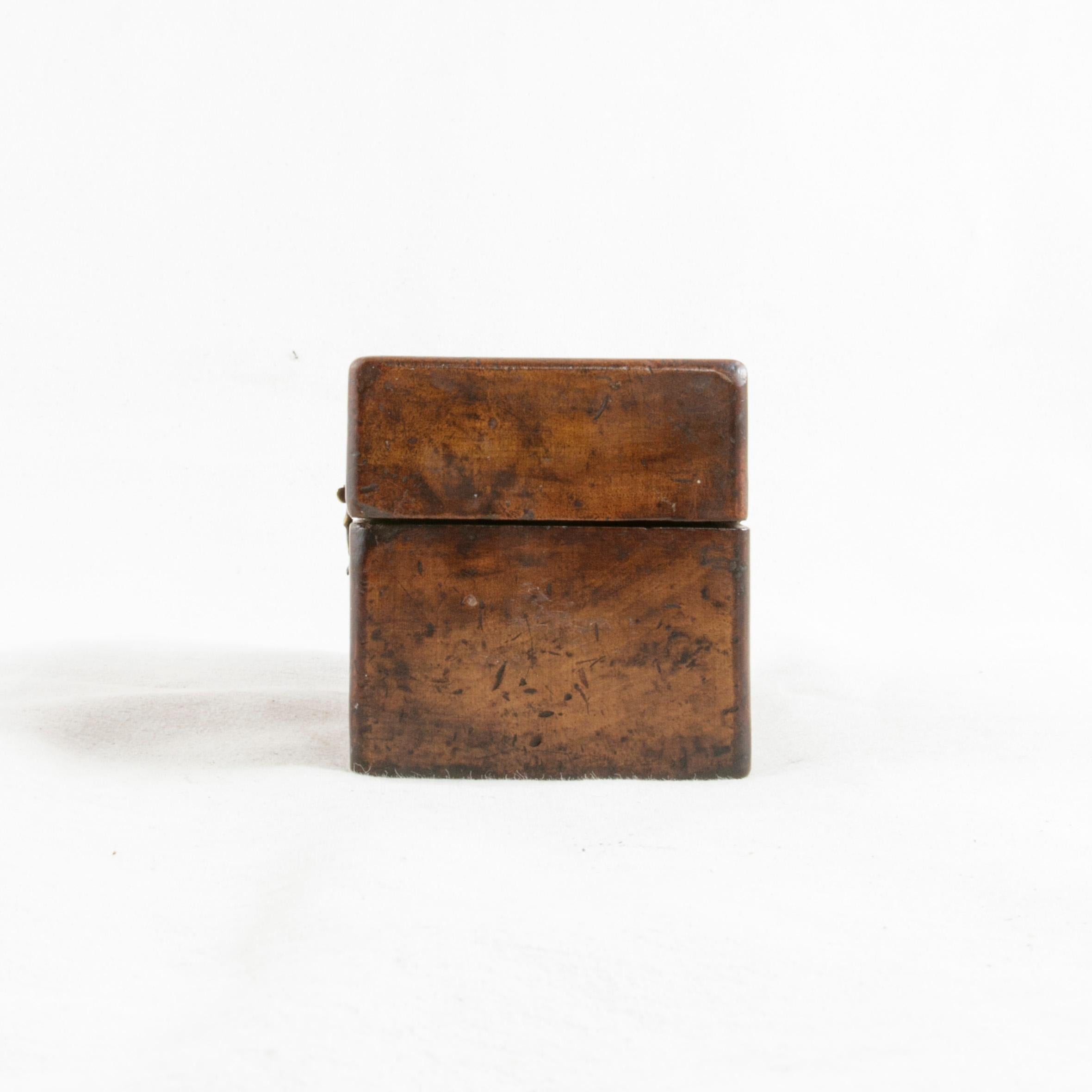 Set of Twelve Late 19th Century French Bronze Gram Weights in Solid Walnut Box 6