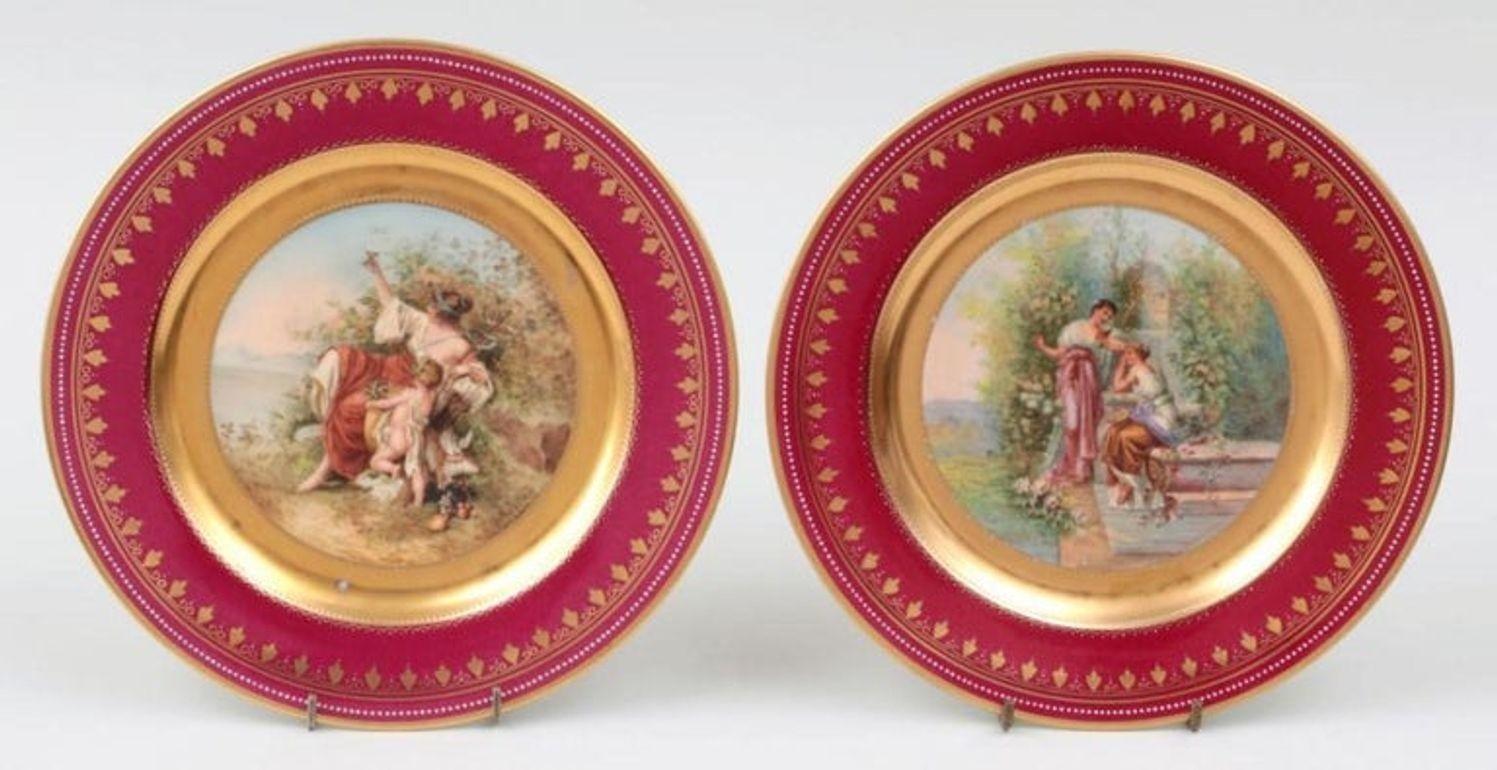 Conjunto de doce platos reales de Viena de finales del siglo XIX en venta 1