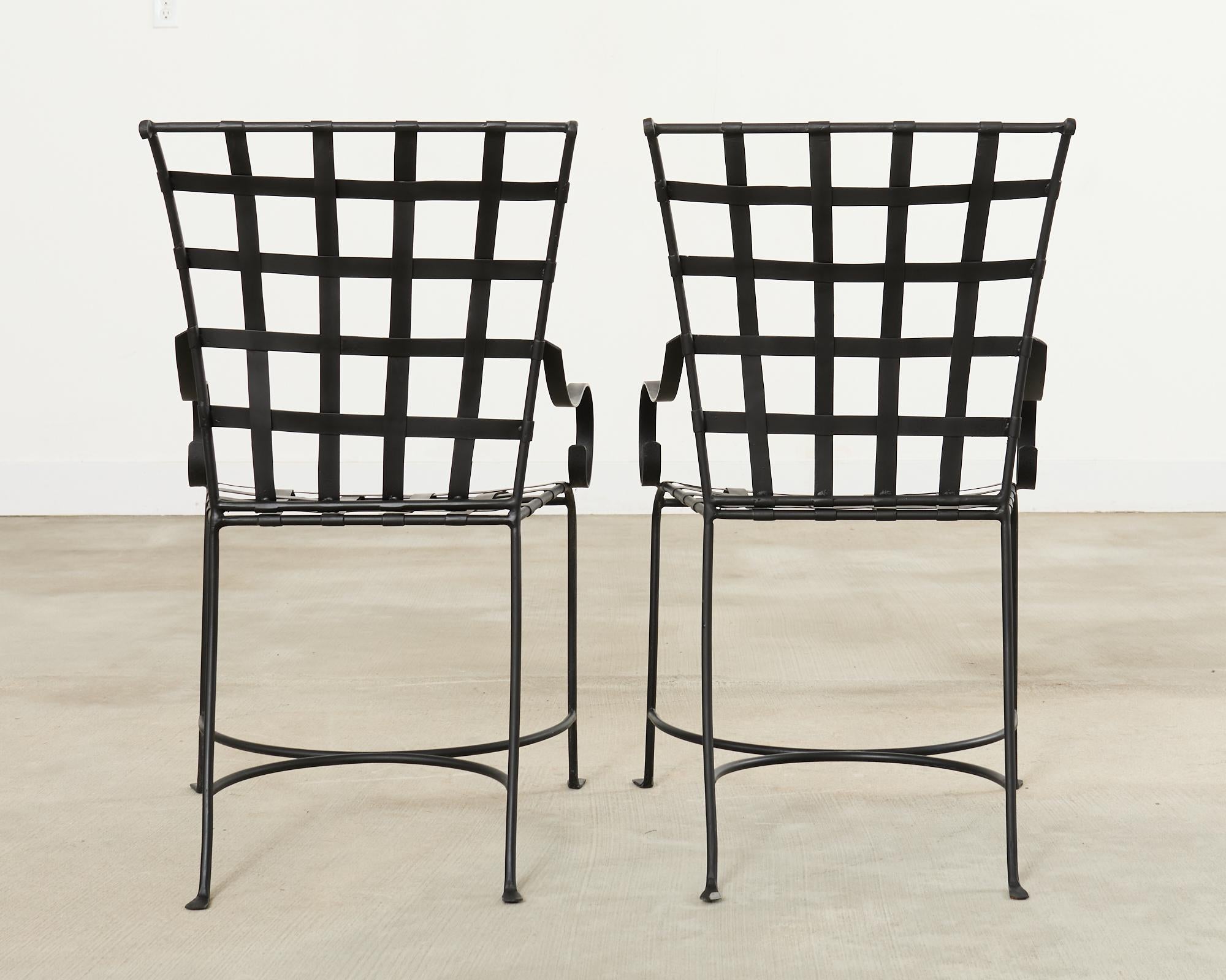 Set di dodici sedie da pranzo da giardino in ferro in stile Mario Papperzini in vendita 6