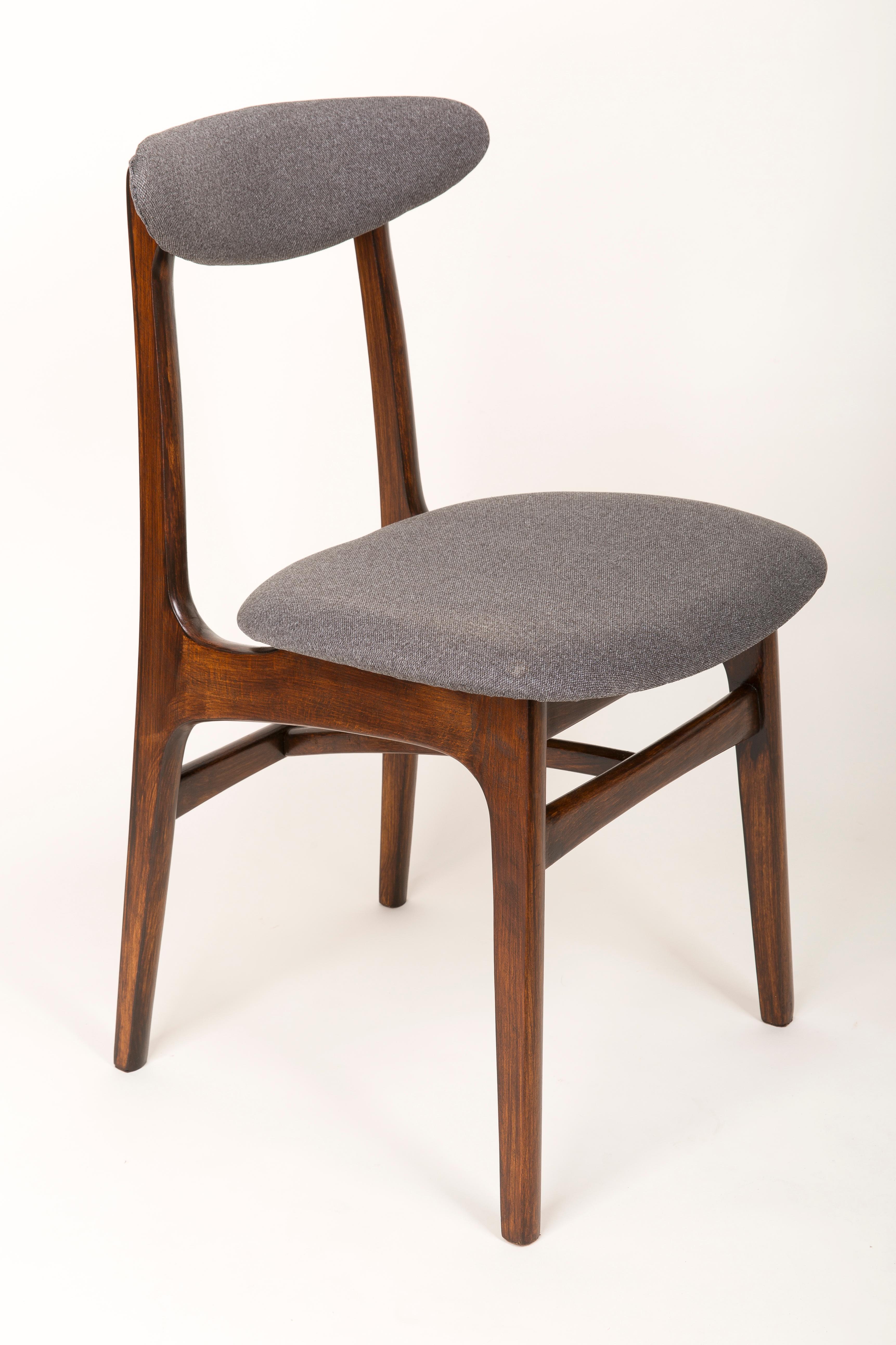 Set of Twelve Mid Century Gray Chairs by Rajmund Halas, 1960s In Excellent Condition For Sale In 05-080 Hornowek, PL