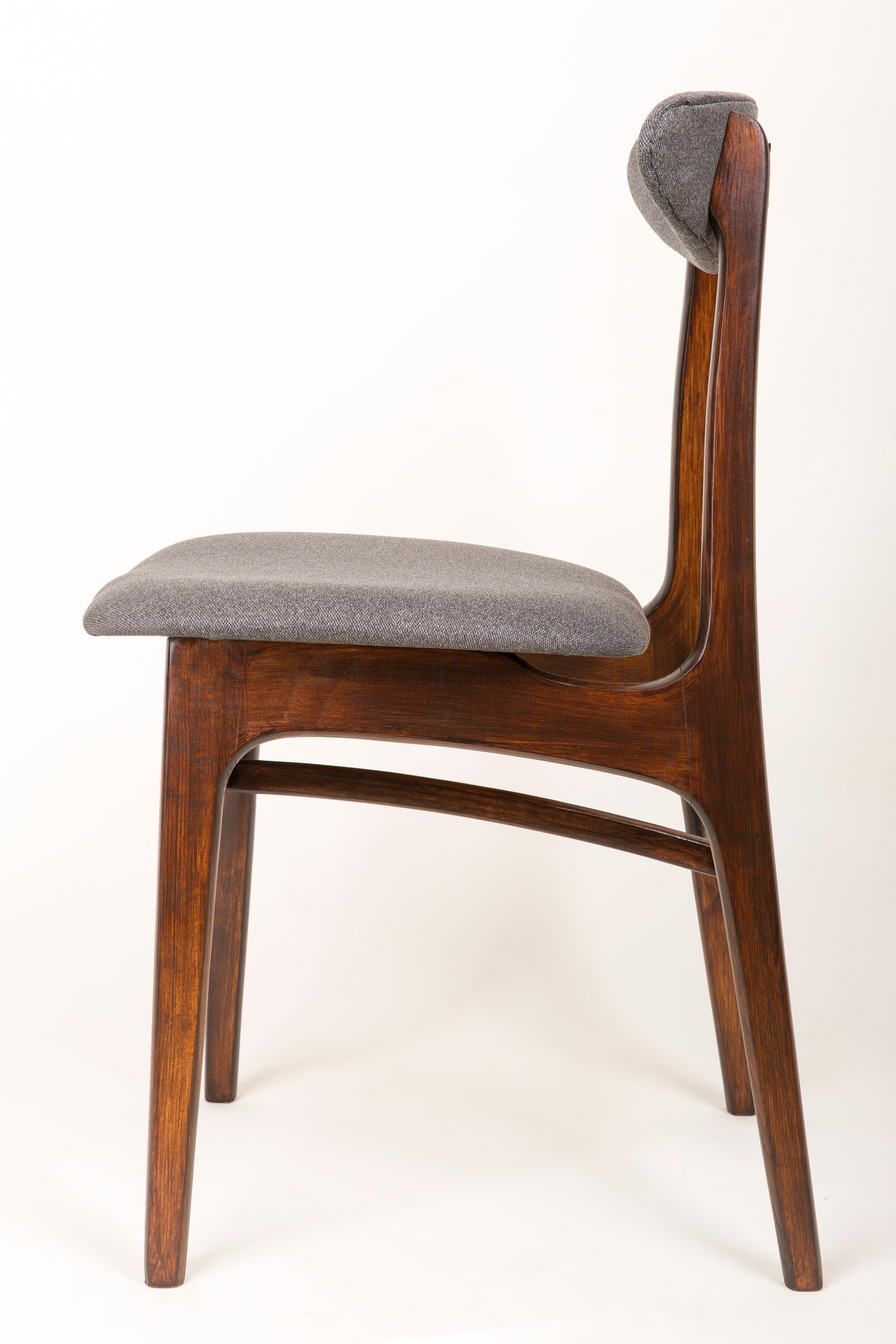 Ensemble de douze chaises grises mi-siècle par Rajmund Halas, années 1960 en vente 1