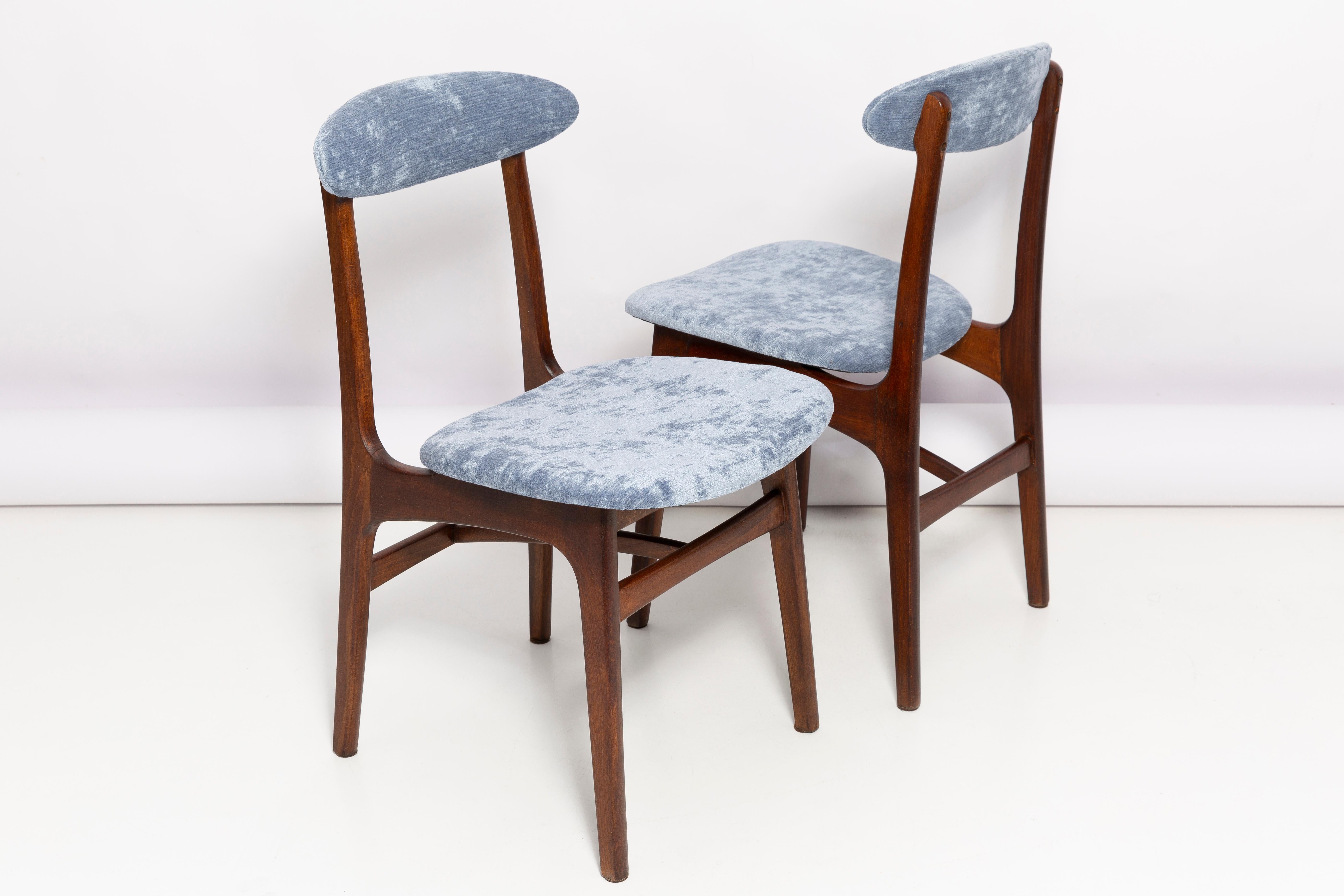 20th Century Set of Twelve Mid Century Lavender Velvet Chairs by Rajmund Halas, Poland, 1960s For Sale