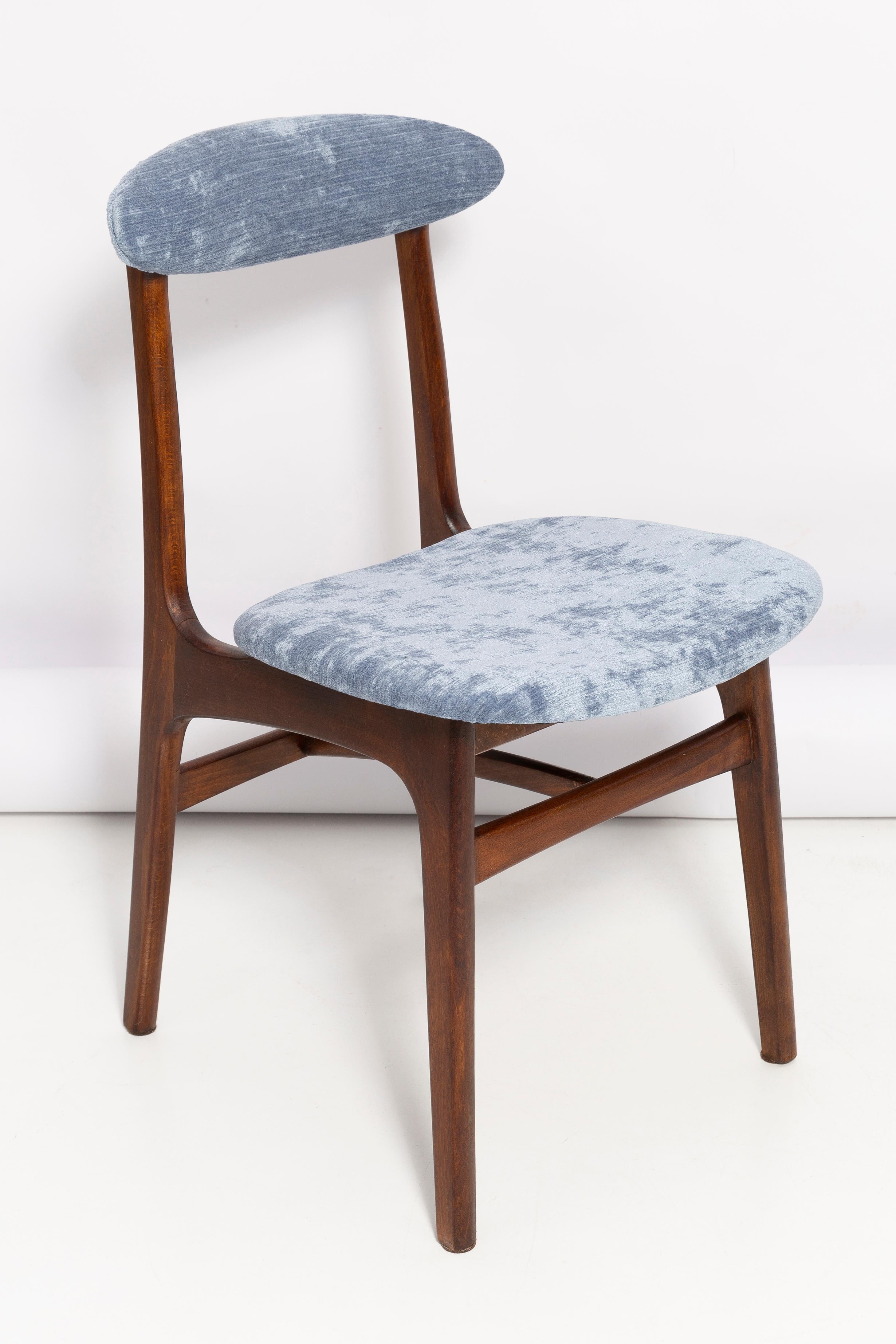 Textile Set of Twelve Mid Century Lavender Velvet Chairs by Rajmund Halas, Poland, 1960s For Sale