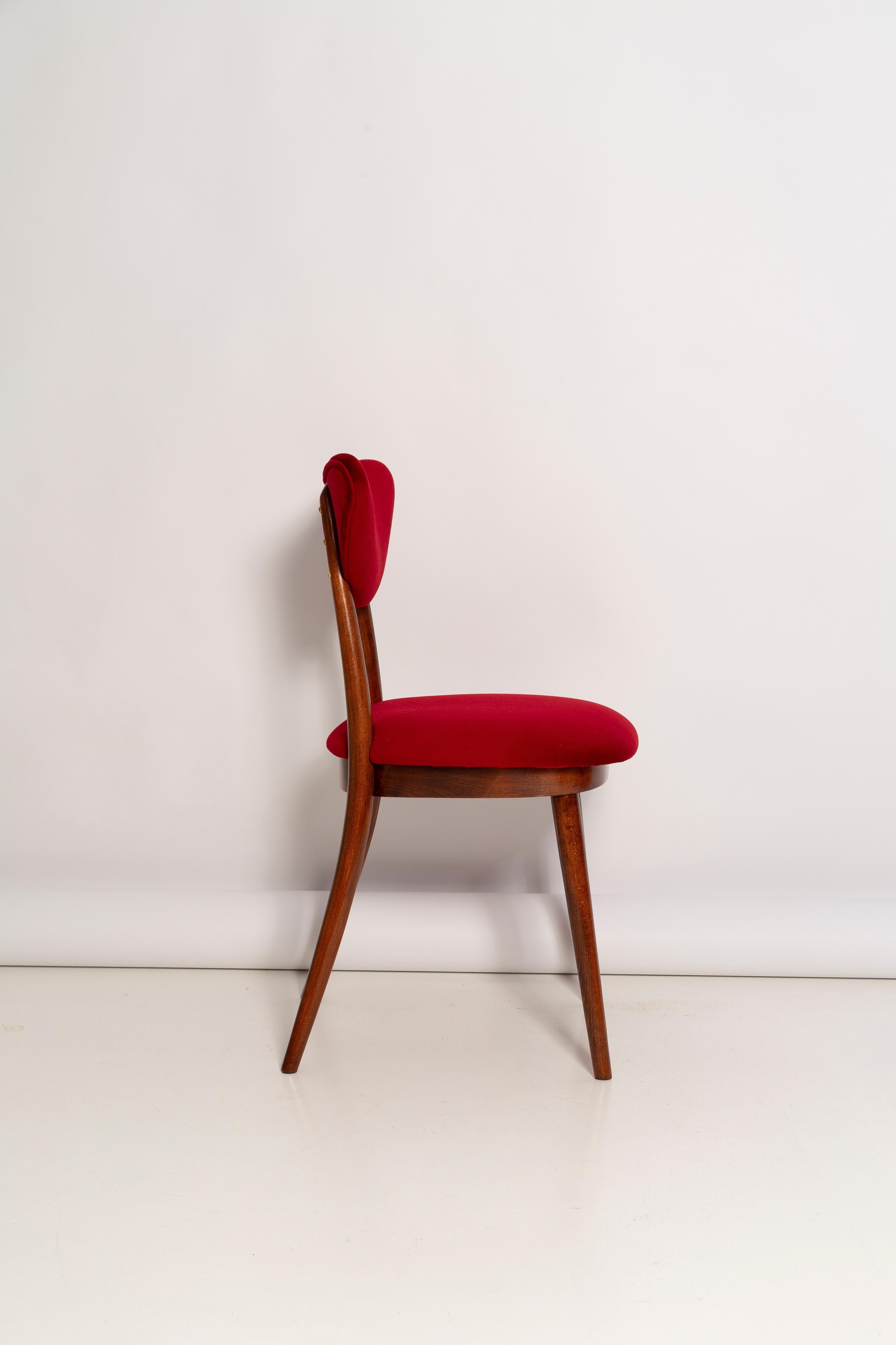Set of Twelve Mid Century Red Heart Chairs, Poland, 1960s For Sale 1